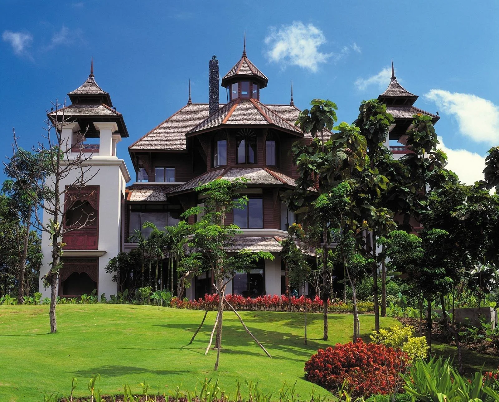 four-seasons-resort-chiang.jpg