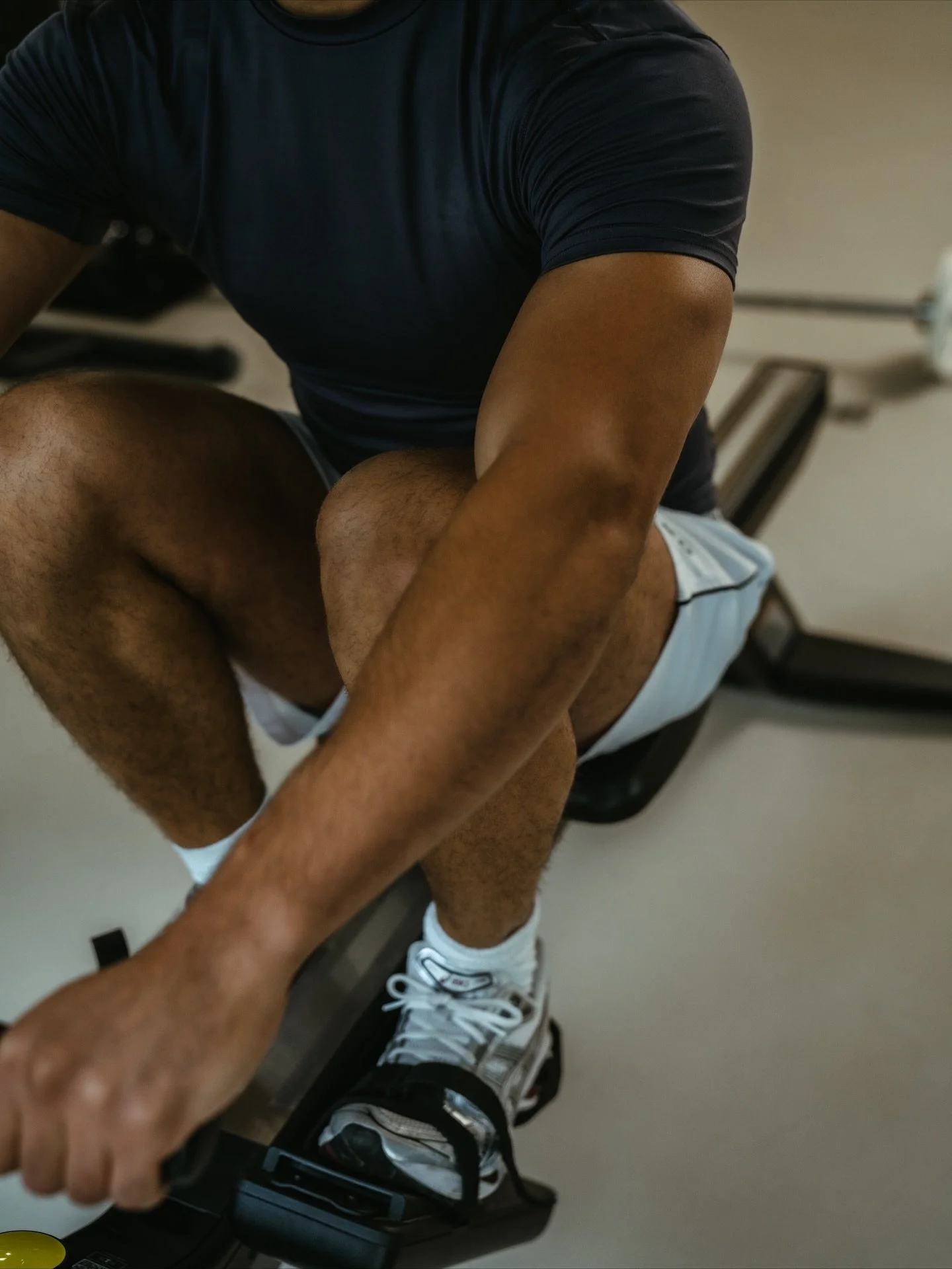 Techniek eerst, kracht volgt vanzelf&hellip;

Als coach vind ik het superbelangrijk om mijn klanten niet alleen sterker te maken, maar vooral beter te leren bewegen.
Bij het roeien hoor ik vaak: &ldquo;Ja hoor, dat kan ik wel.&rdquo; Maar zodra we be