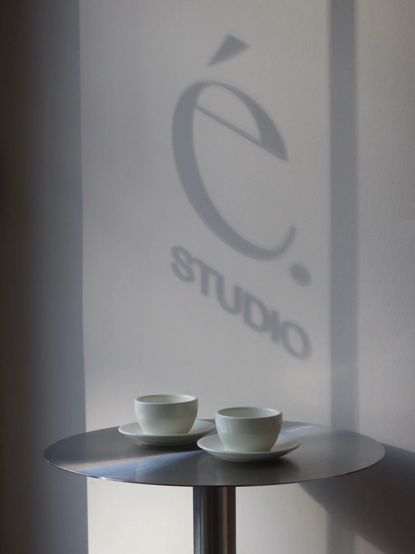 Where mornings make sense again ☕️
@ecmespresso