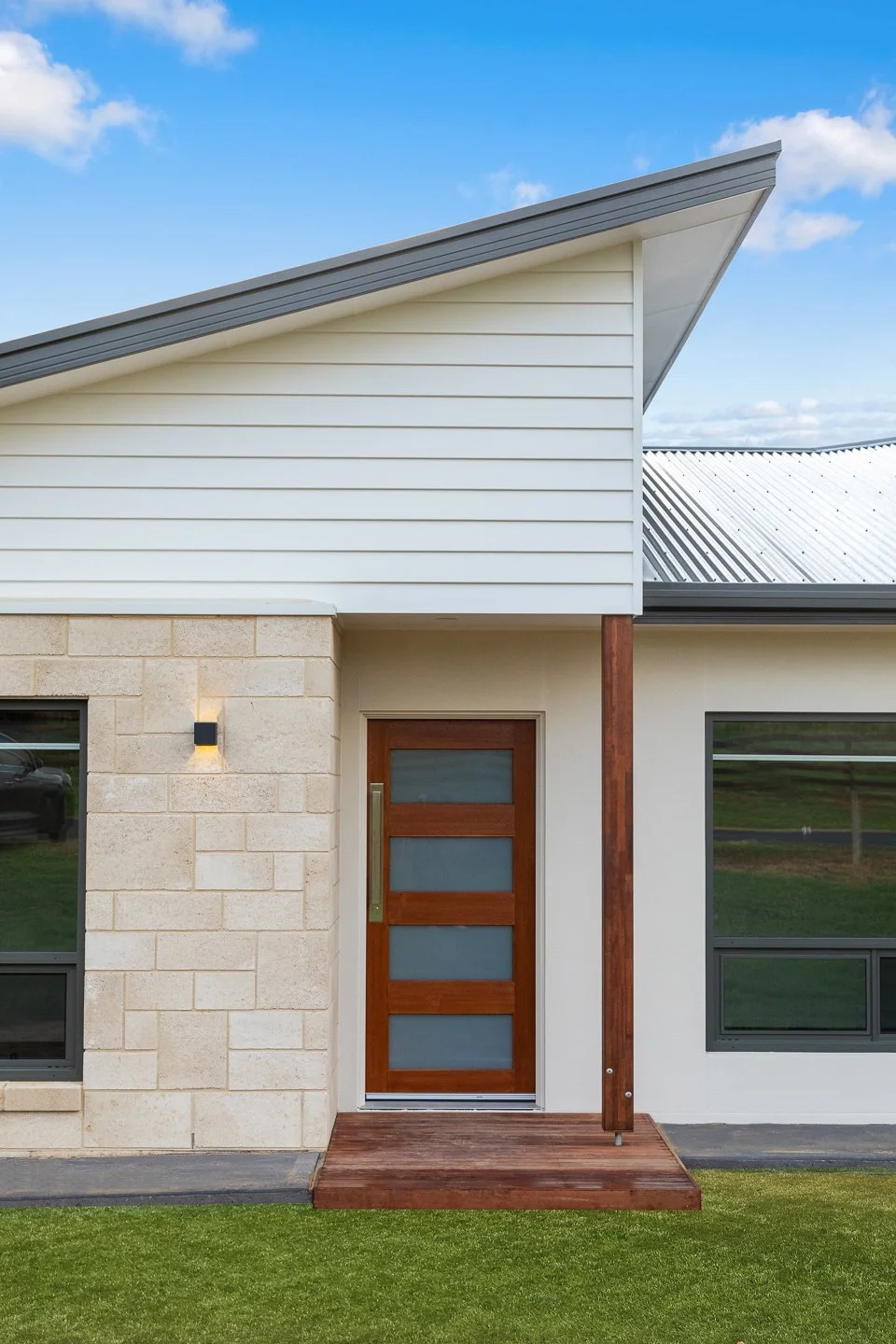 Stunning Sustainable Modern Home Building Materials image