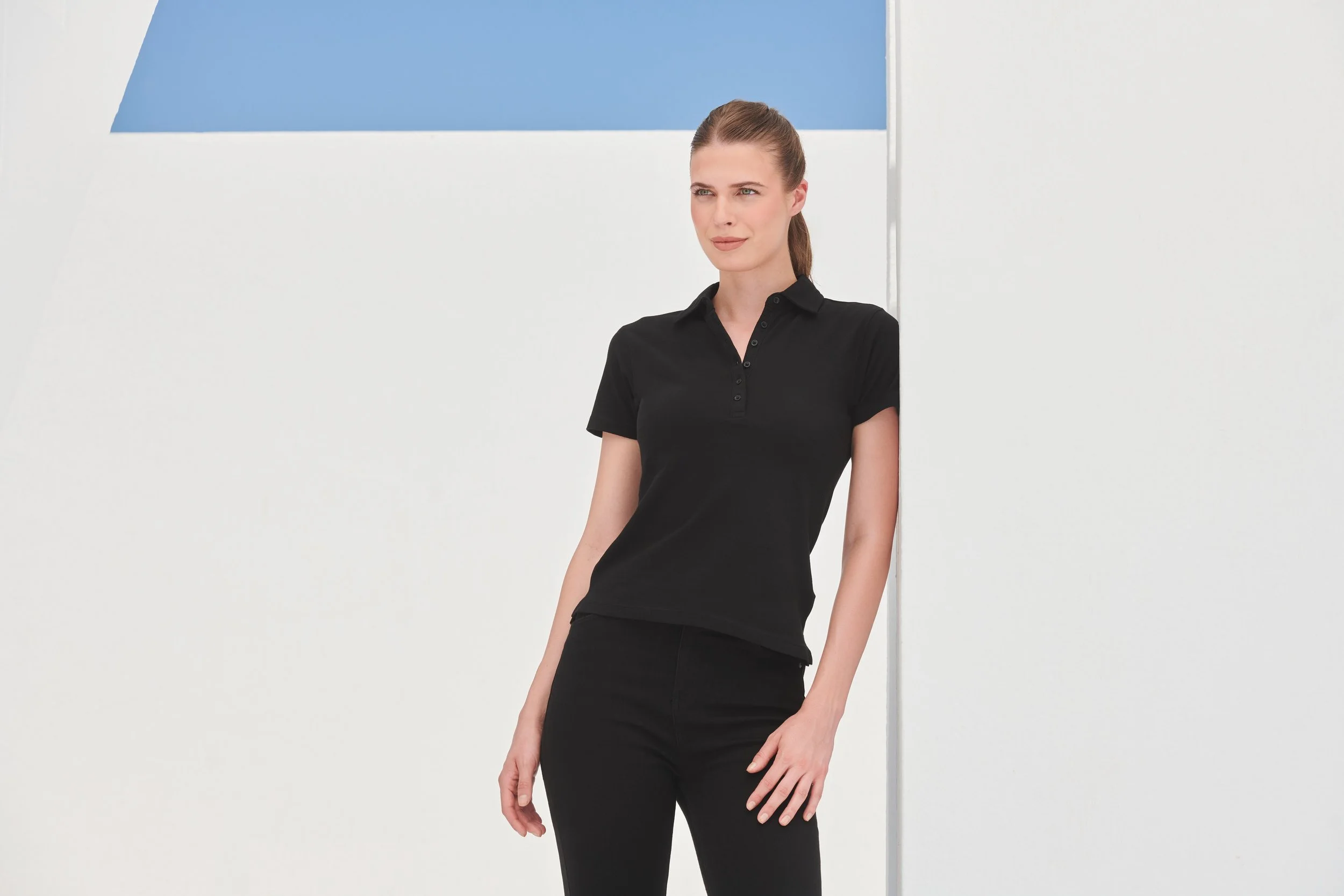 ST42_BLACK_25_01_noexp.jpg