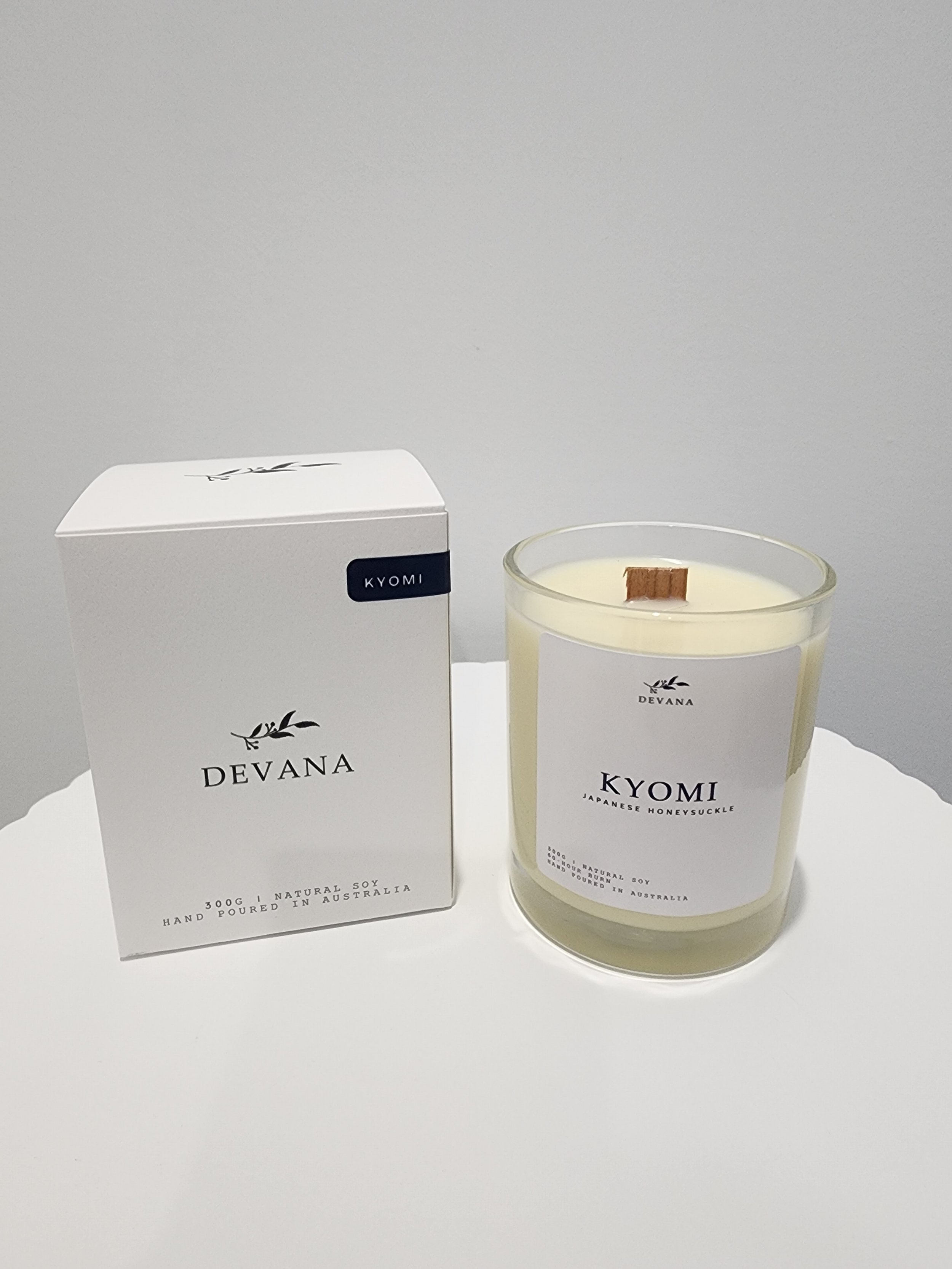 Japanese_Honeysuckle_Soy_Candle_Kyomi.jpg