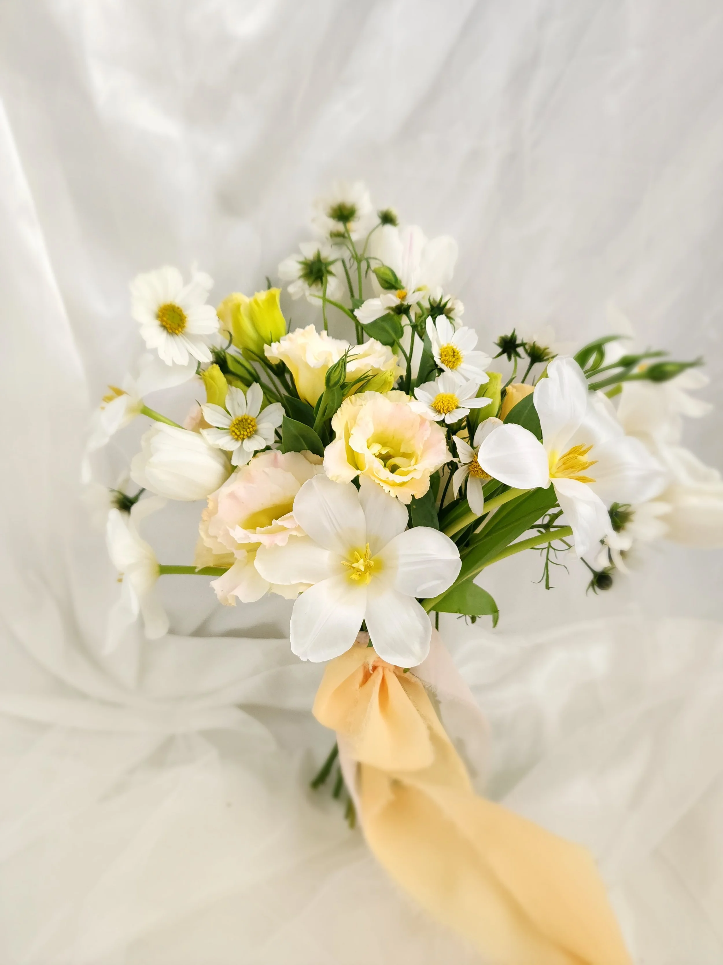 Nude_Wedding_Bouquet.jpg