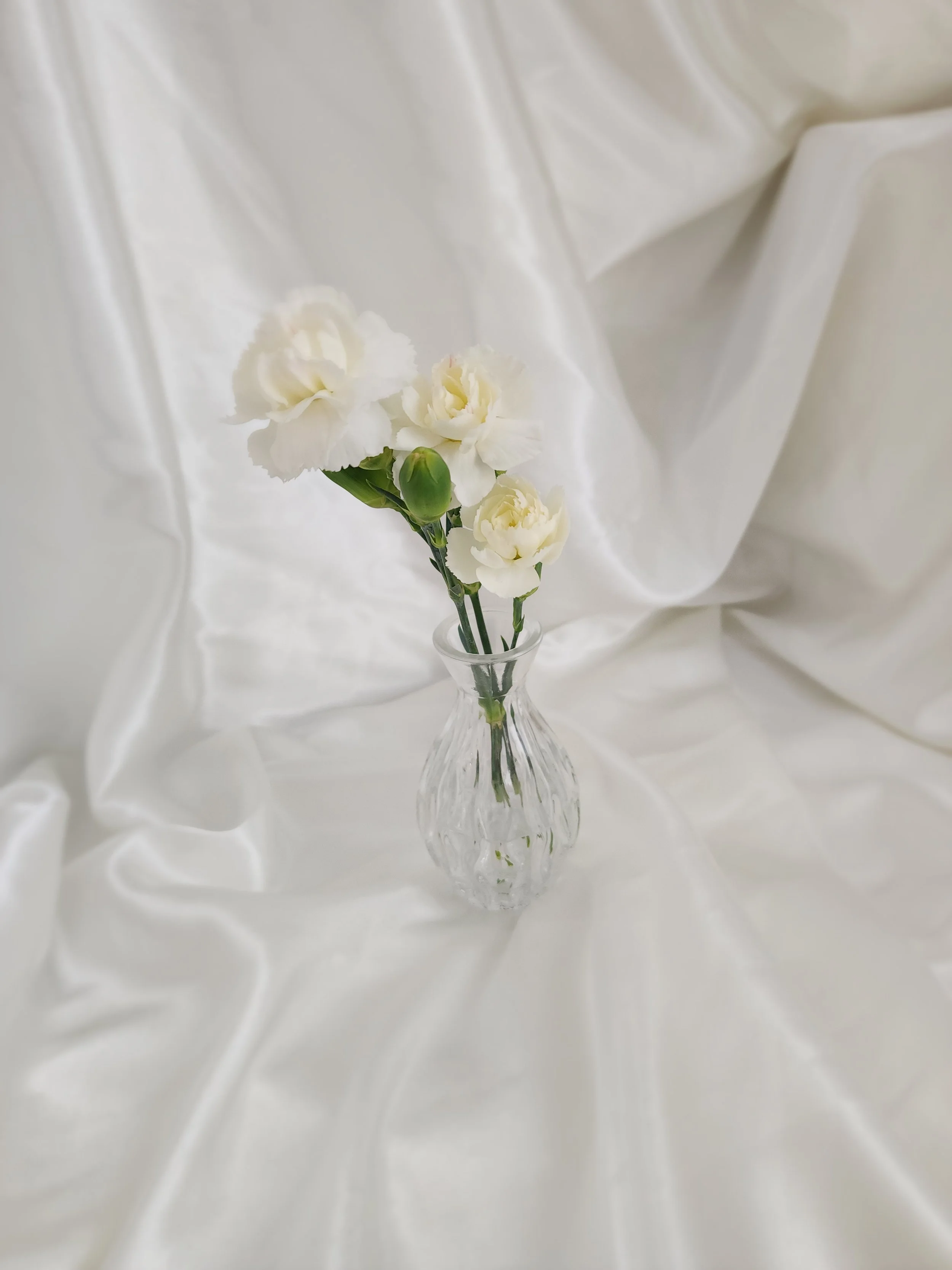 Wedding_Bud_Vase_White.jpg