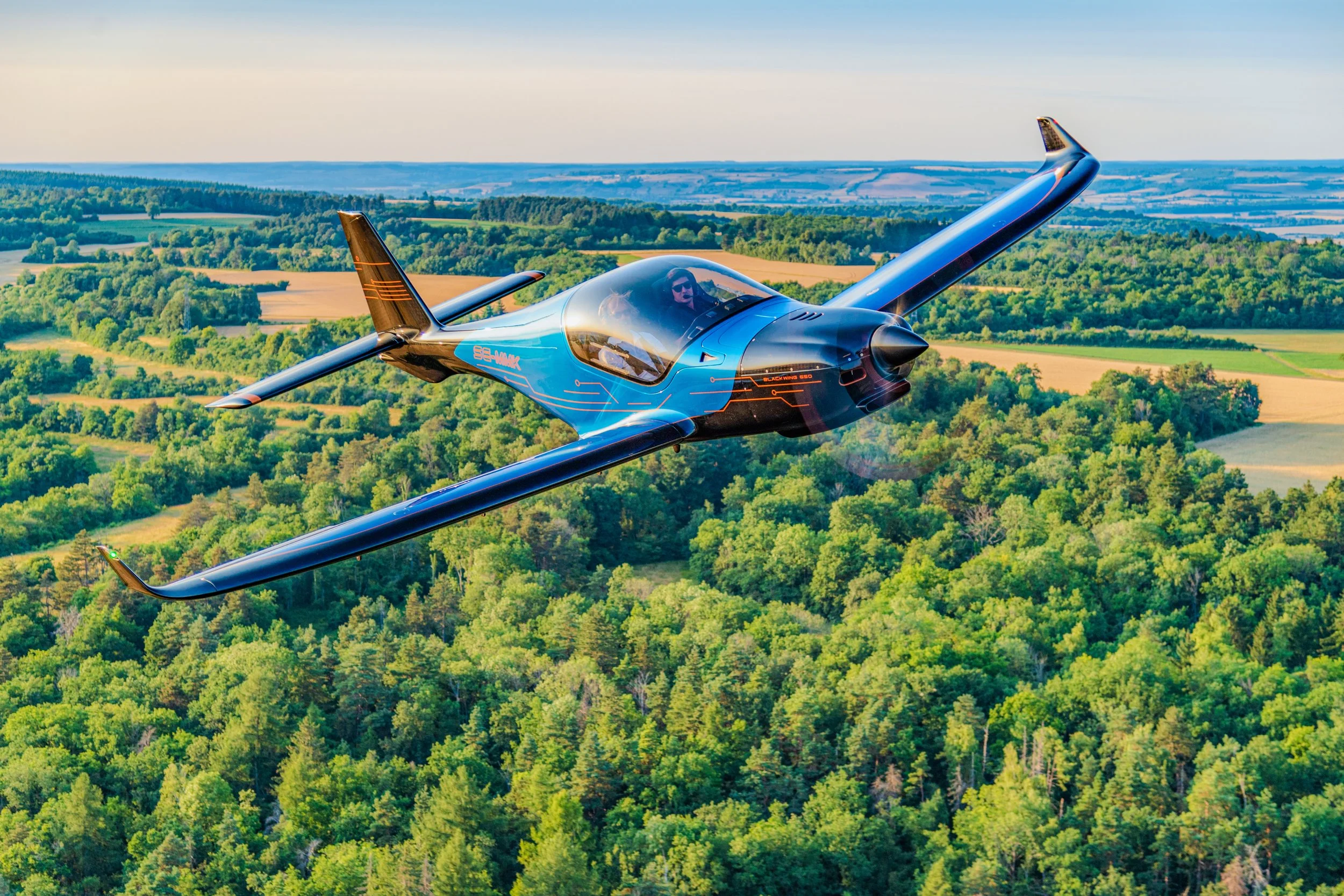 blackwing-next-gen-aviation-home-fr