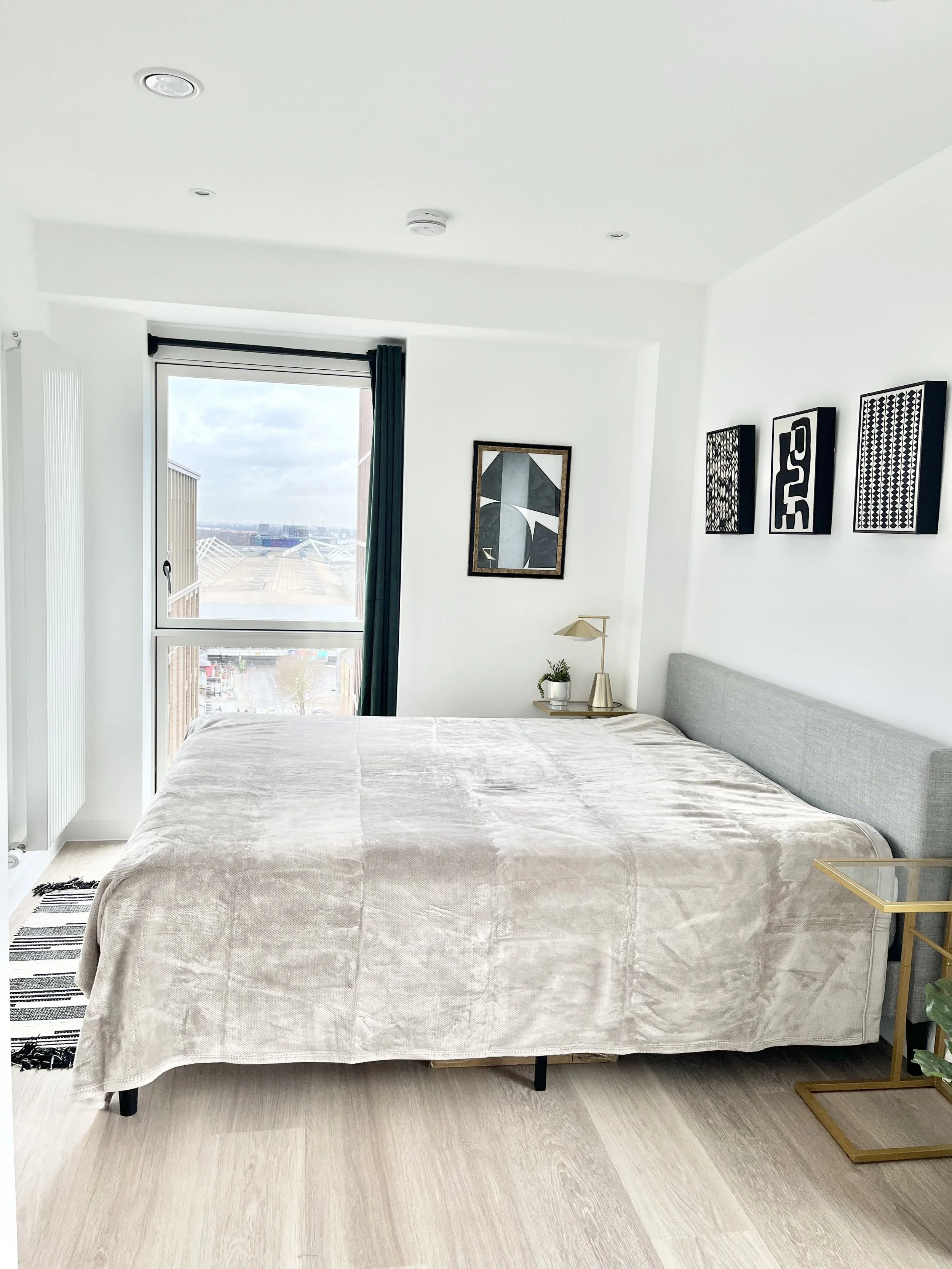 Master bedroom 2.jpg