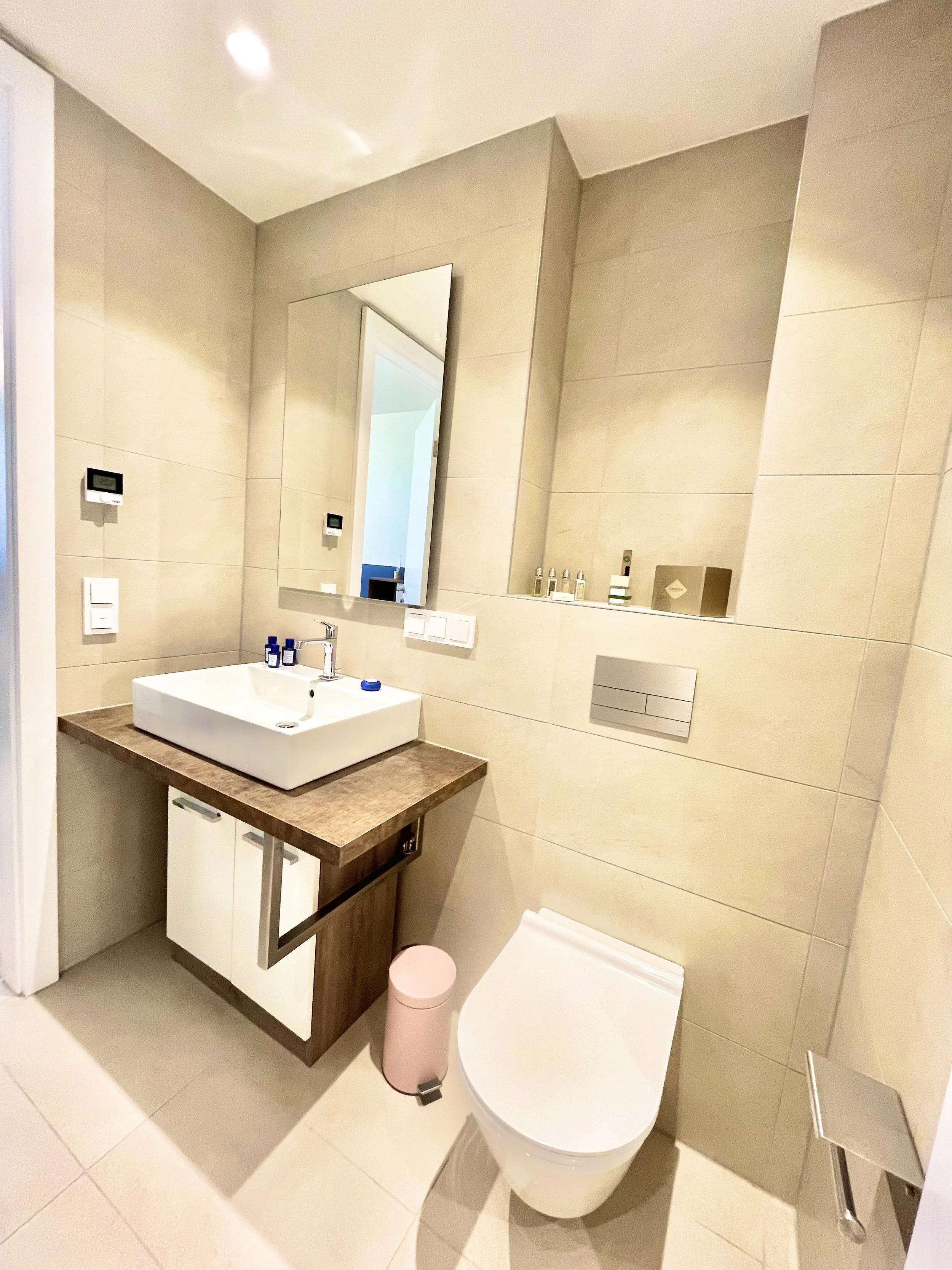 Master Bathroom 3.jpg