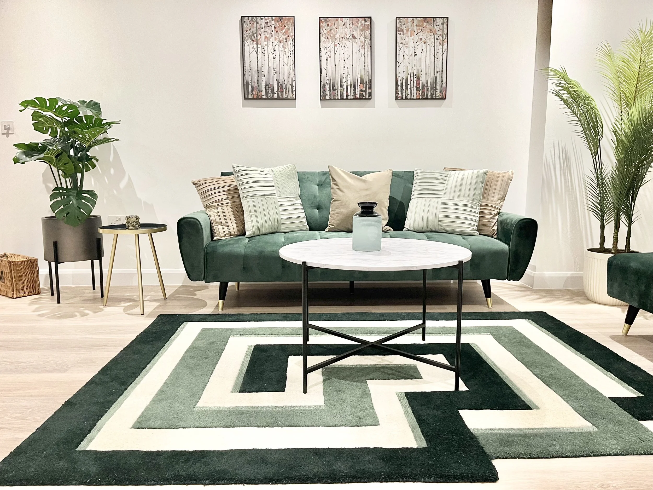Living room 3.jpg