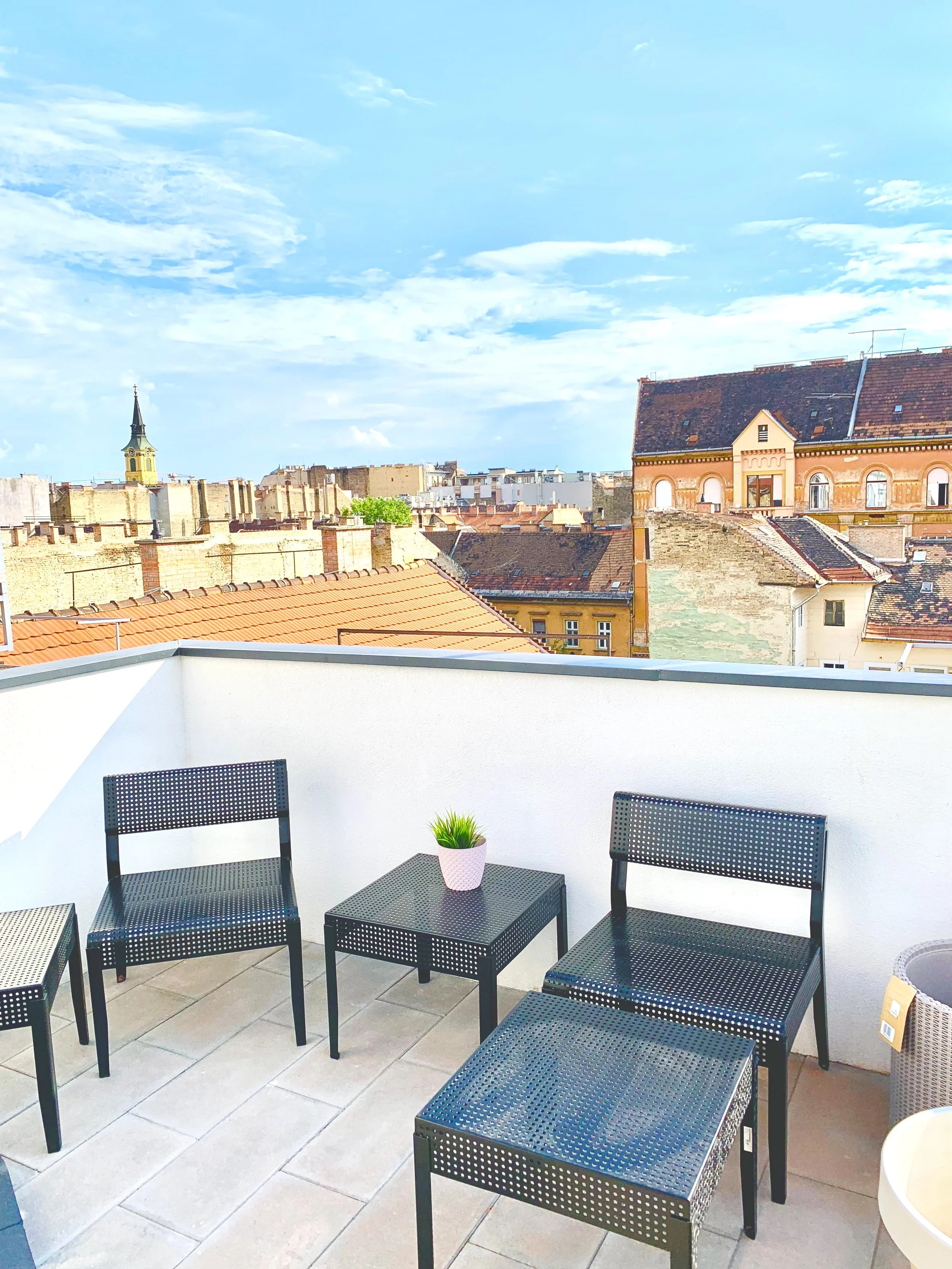 Terrace 6.jpg