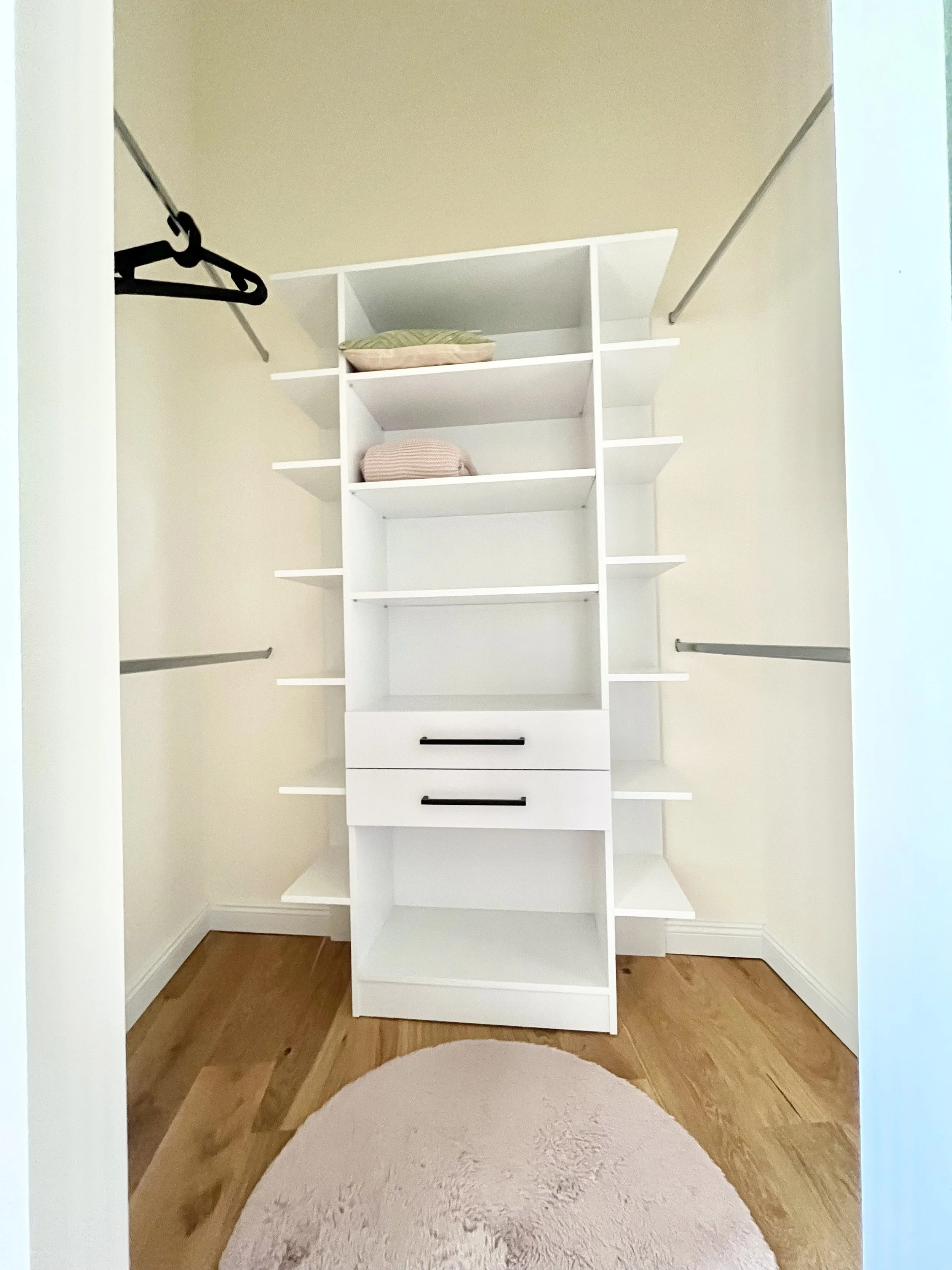 Wardrobe with lots of storage