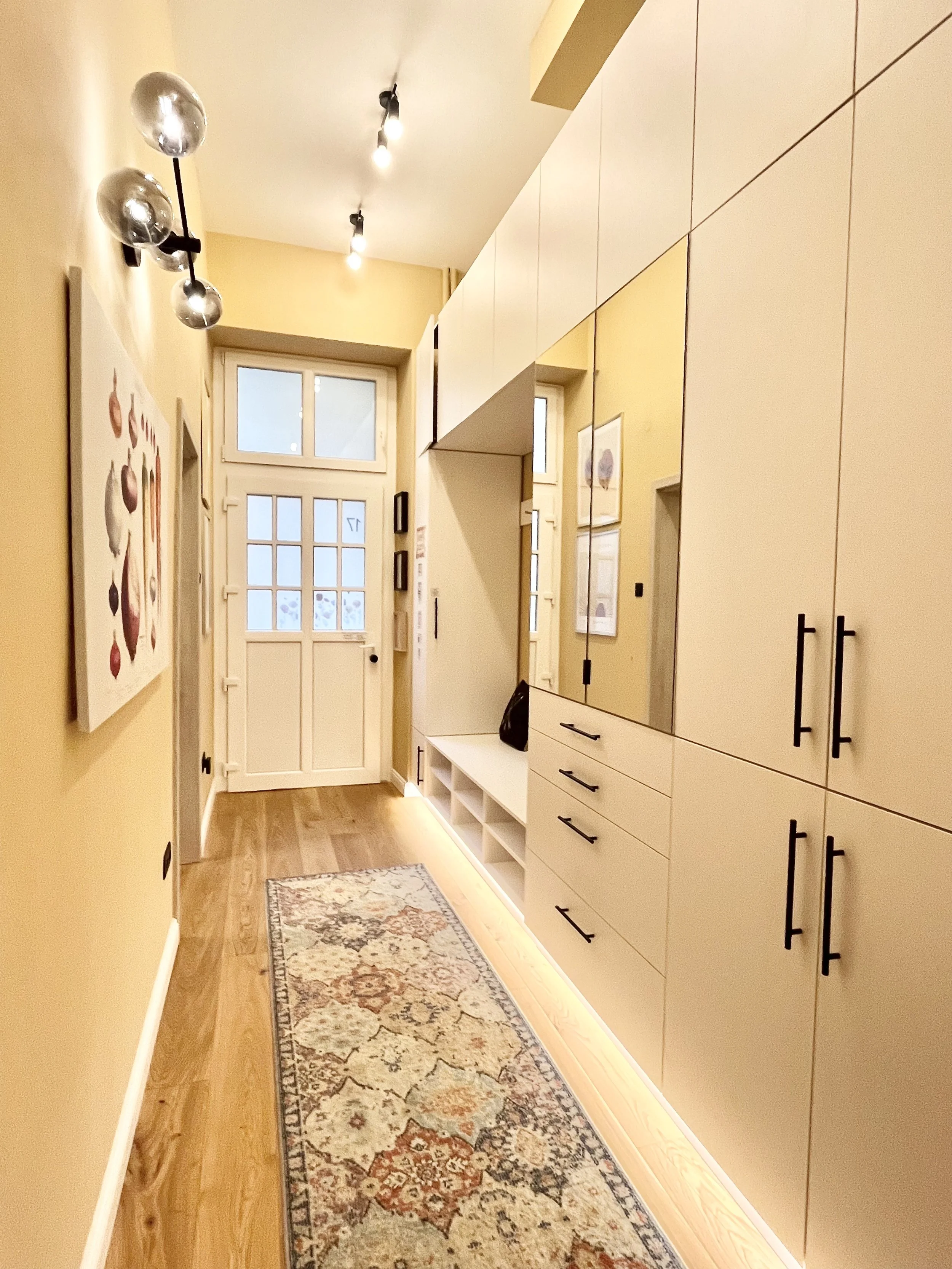 Main Entrance with plenty of storage space