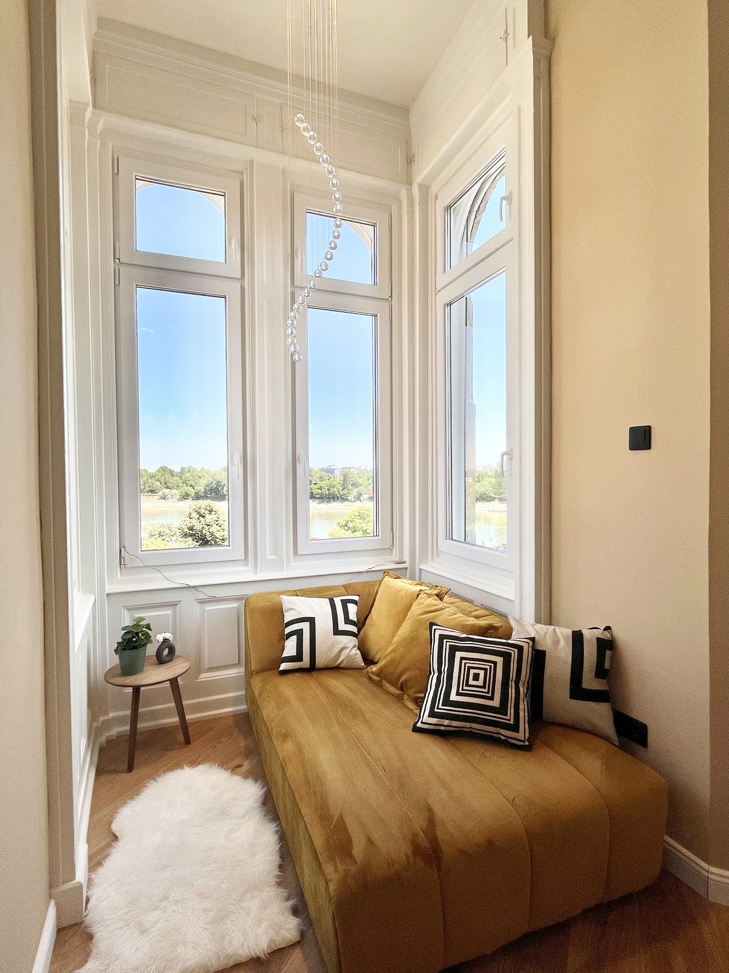 Reading Nook with Panoramic View