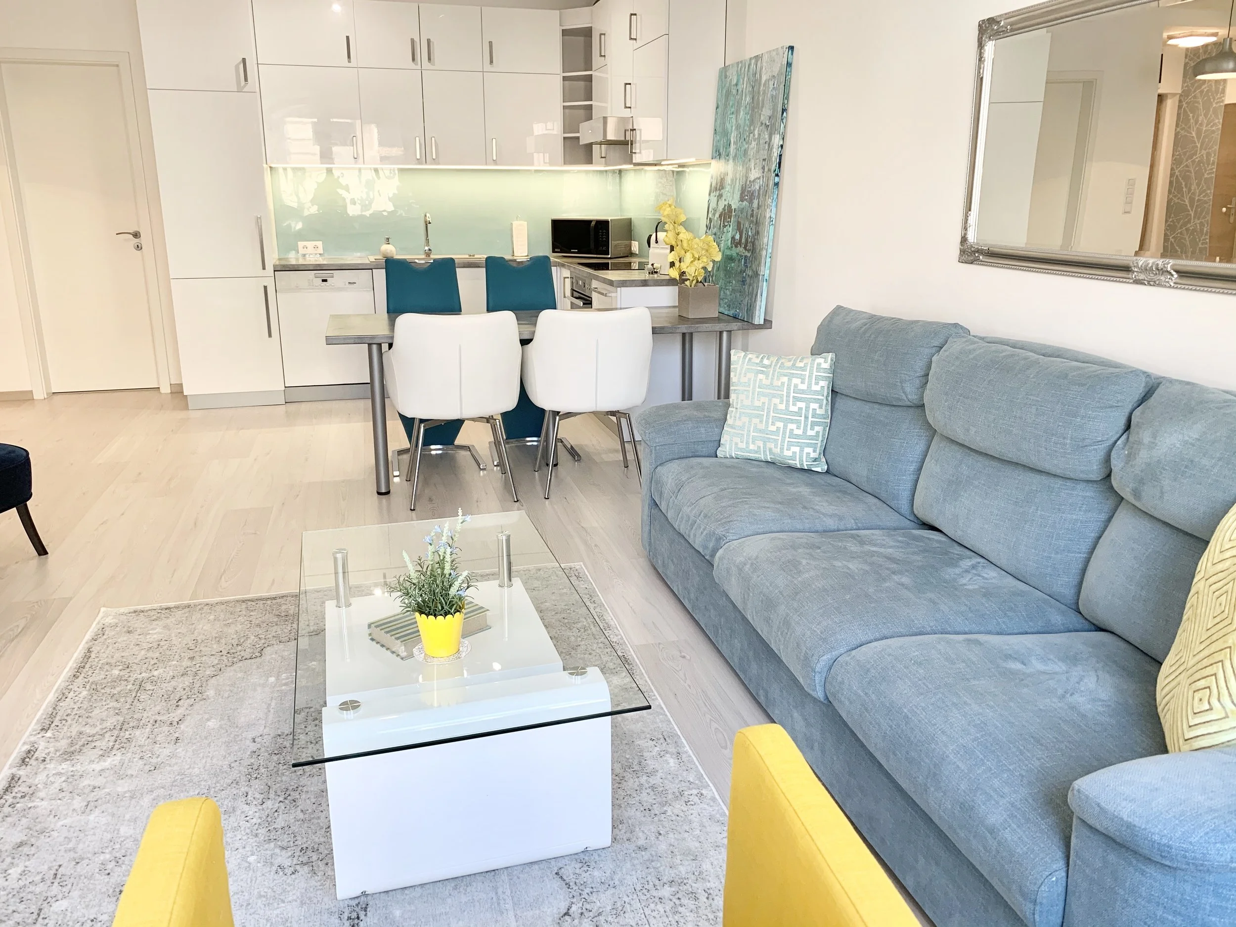 Living Room towards Kitchen.jpg