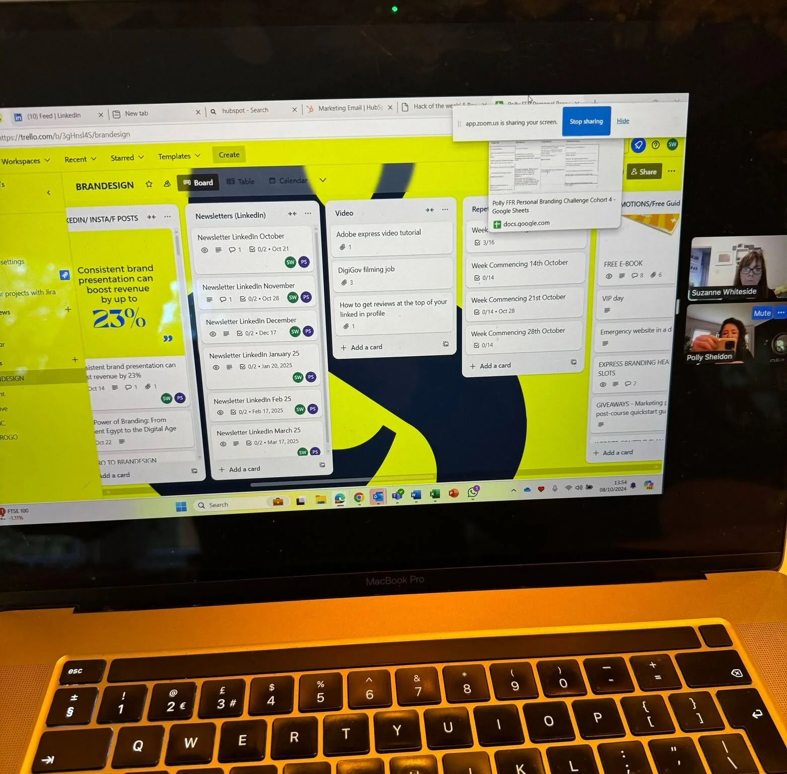 Digital Decluttering Hack - from overwhelm to zen in 2 hours!

I&rsquo;ve just spent 2 hours with the amazing Suzanne Whiteside, giving my Trello boards a much-needed digital declutter. 🧠💻✨ 

My brain feels like I&rsquo;ve Marie Kondo'd my wardrobe