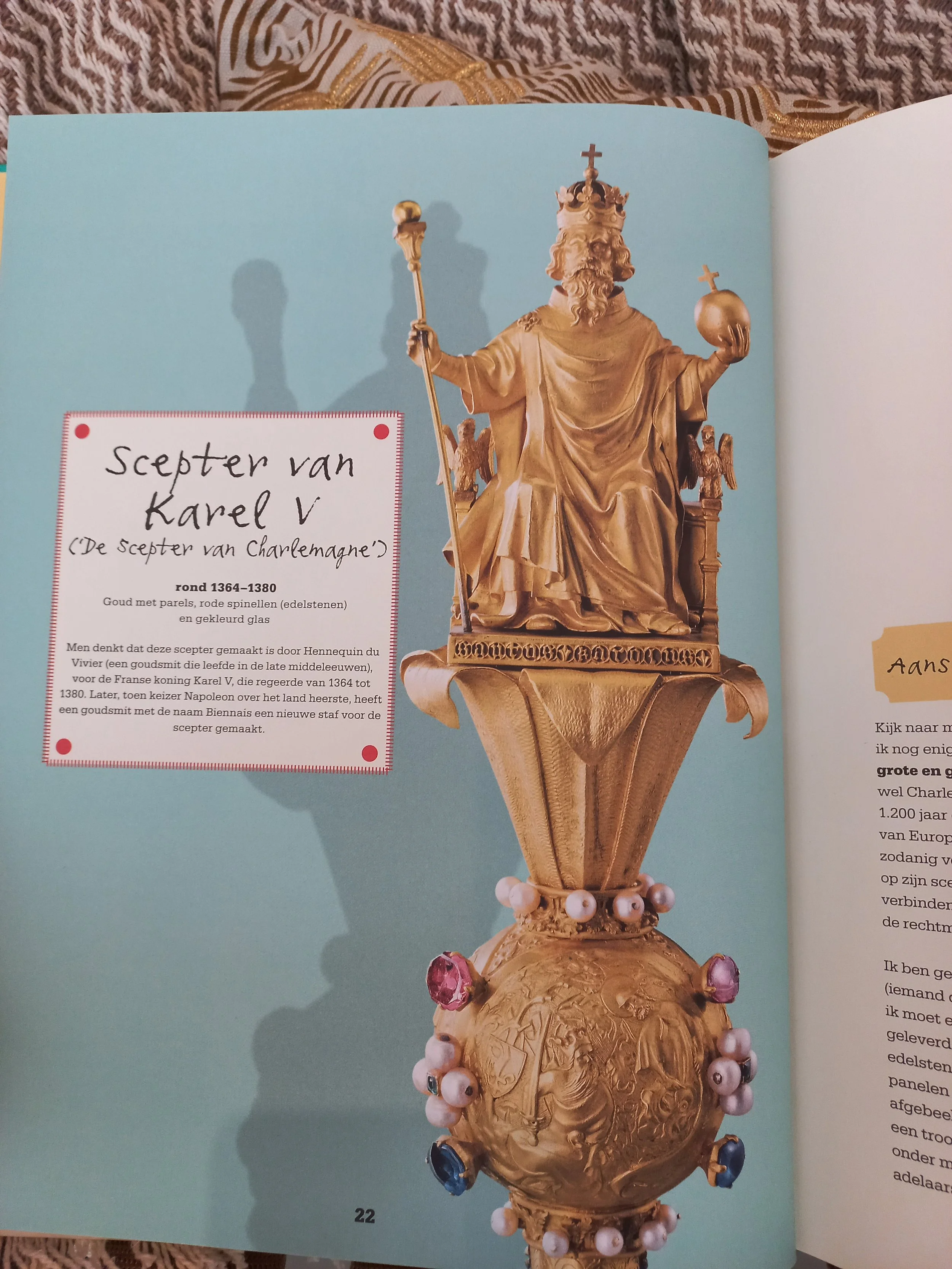 Scepter van Karel V - kinderboek over kunst in het Louvre.jpg