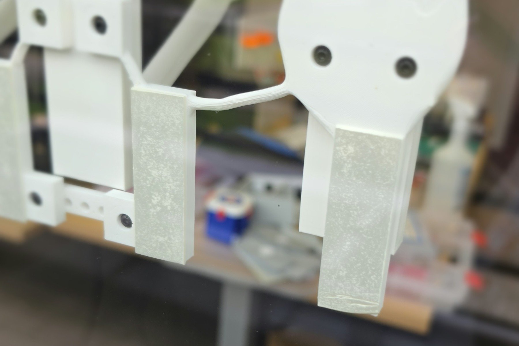 The mounting interface