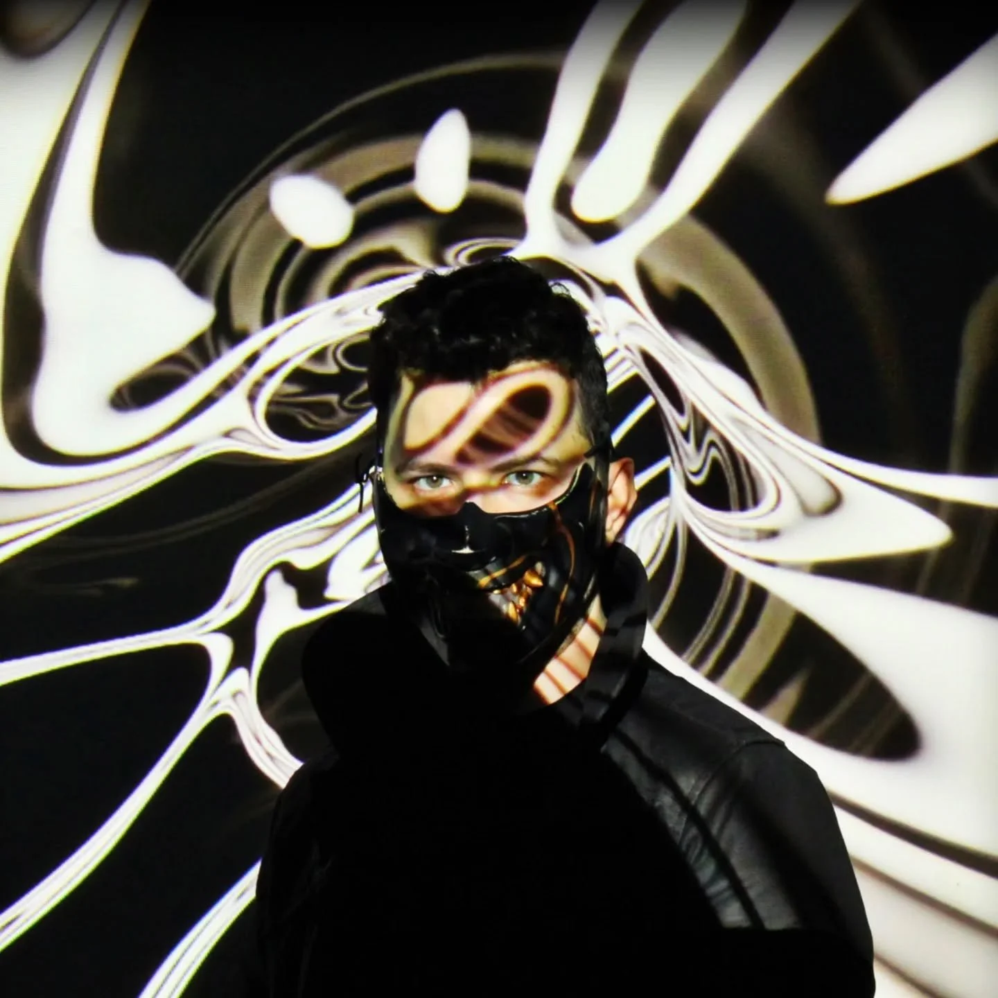 ⚡️ Kicking off October in style: Austrian powerhouse @screamarts_music returns to Soulvent this Friday with 'Vivid Blur' 🌸🔊

Known for his razor-sharp production and releases on labels like Mau5trap and Symbiotik Records, Screamarts brings us a lus