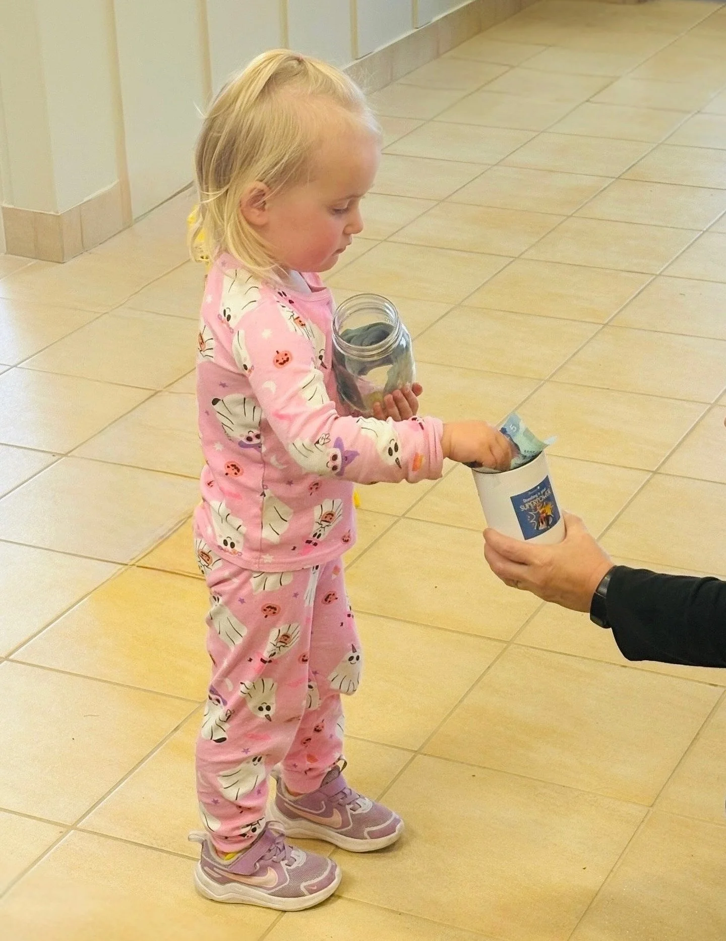 A big thank you to all of our families for donating to Jamarama Day! 🧸 @janeway.foundation 

A very special thank you to our sweet friend who brought in all of her savings from her lemonade sale, this past summer! 🍋☀️✨

Thank You for all of your lo