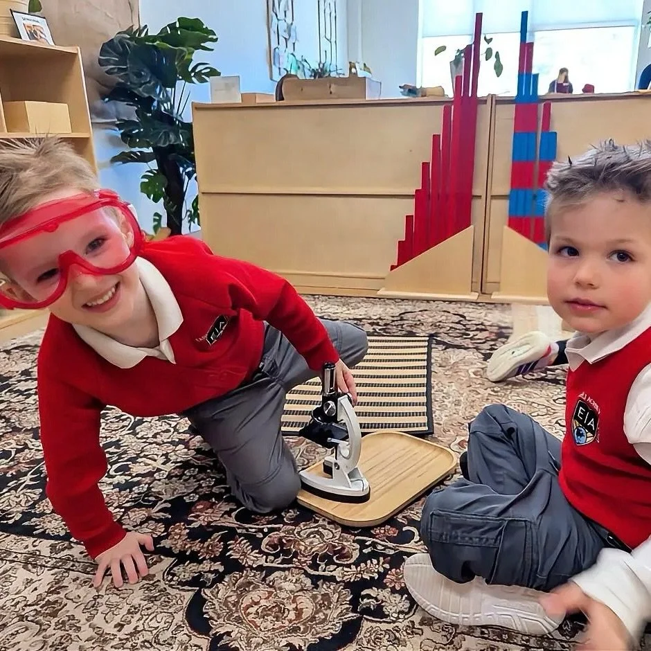 Scientists at work 🔬💛

Exploring, observing, and discovering the world through hands-on learning&mdash;the Montessori way. 🤍