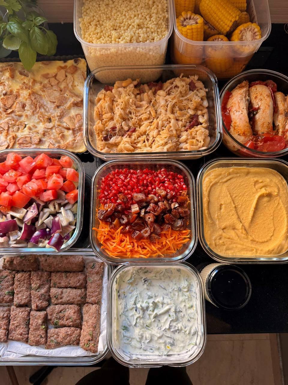 The base of preps for cupsue mealprep 24