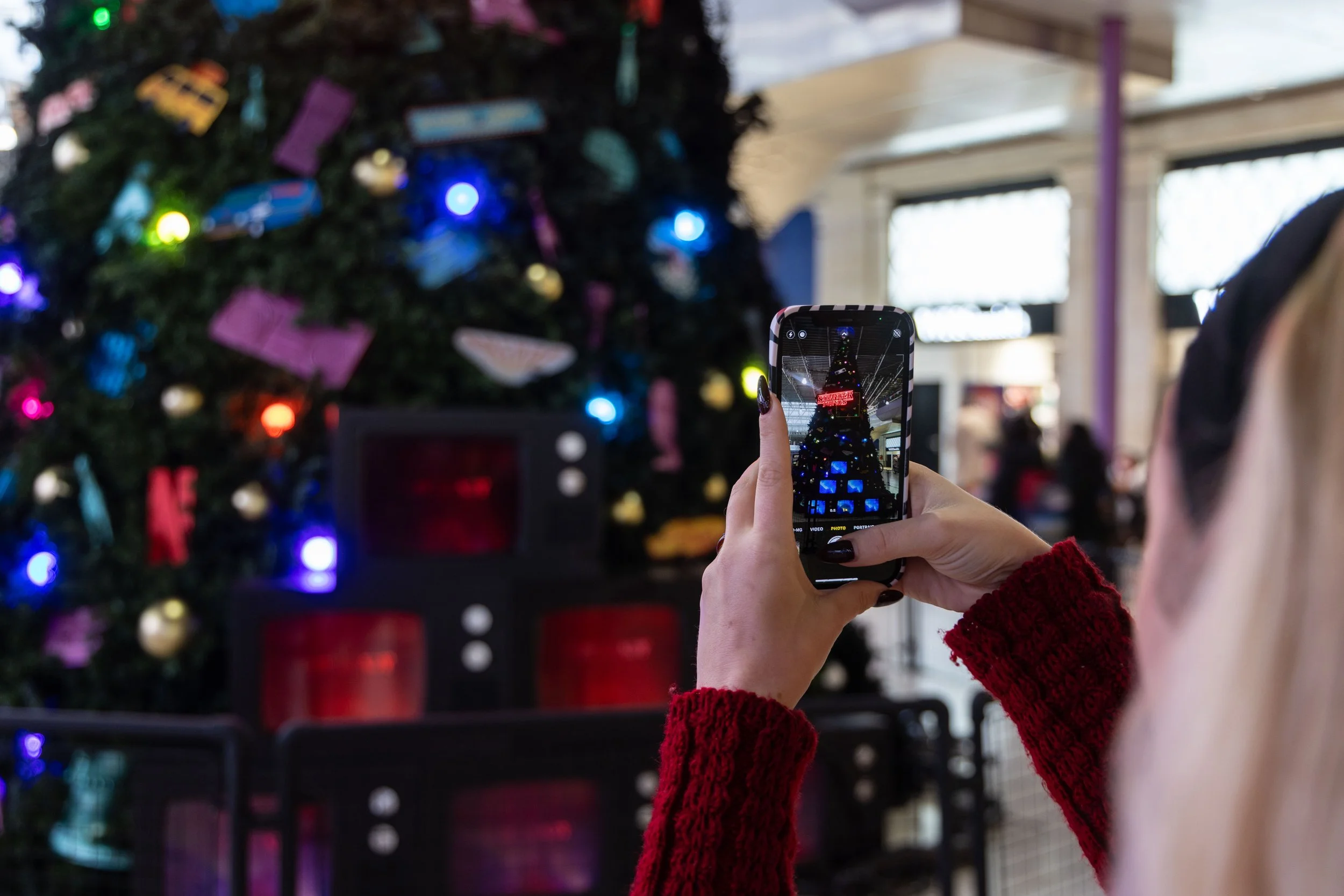 Stranger Things Christmas Tree at Waterloo_085.jpg