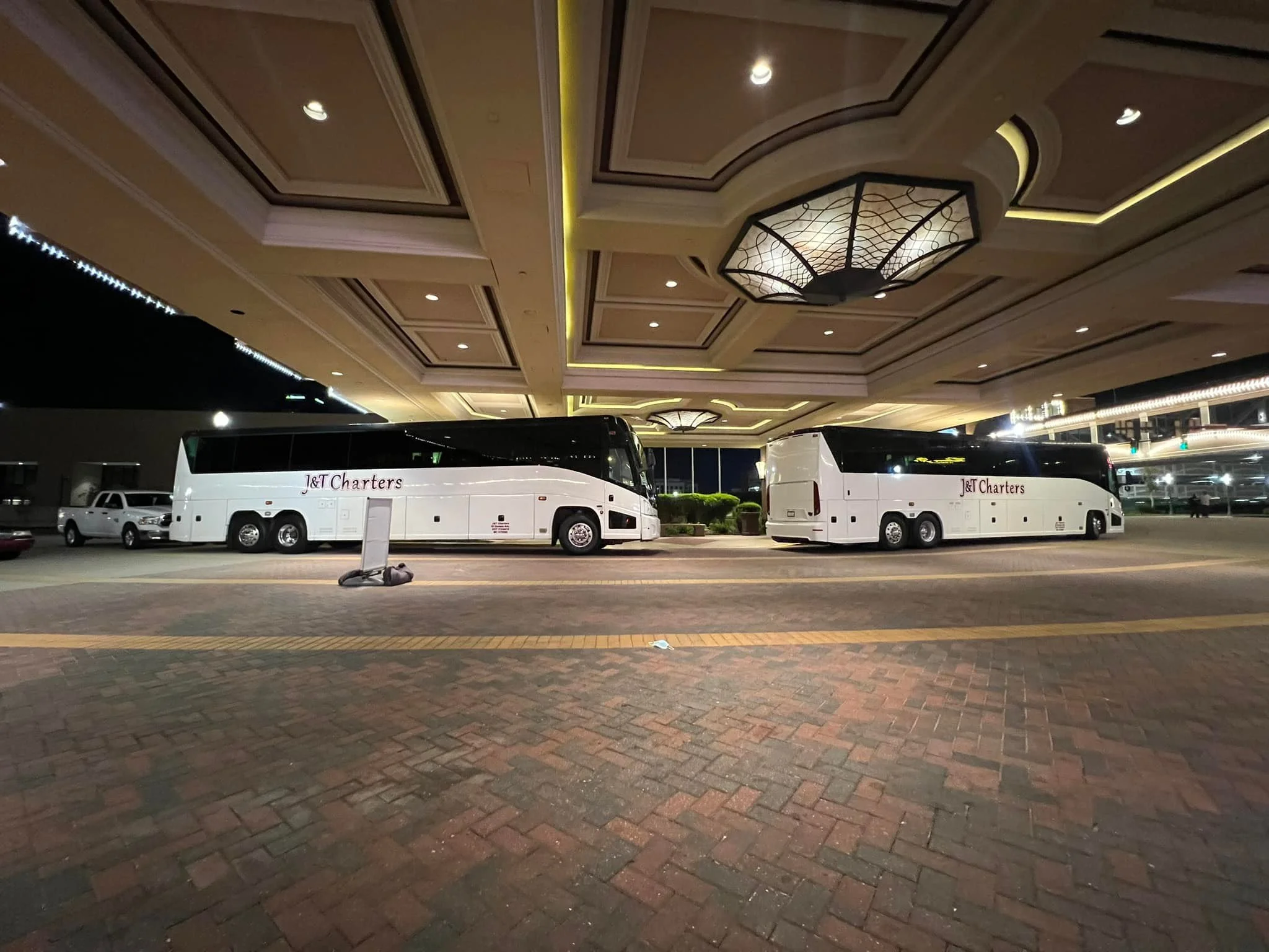 J&T Charters | Charter Bus, Shuttle & Group Transportation