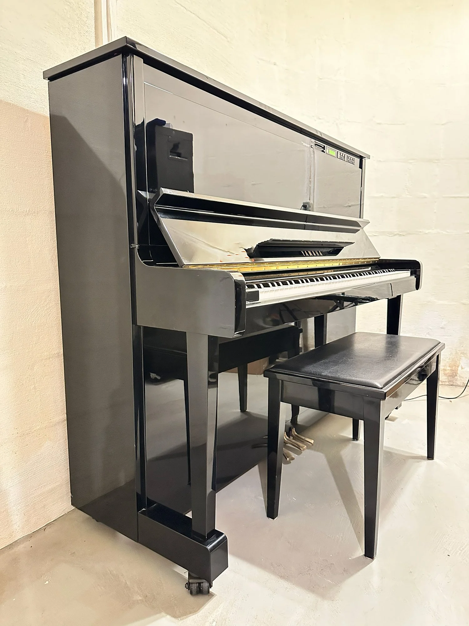 Yamaha upright piano with Disklavier.jpg