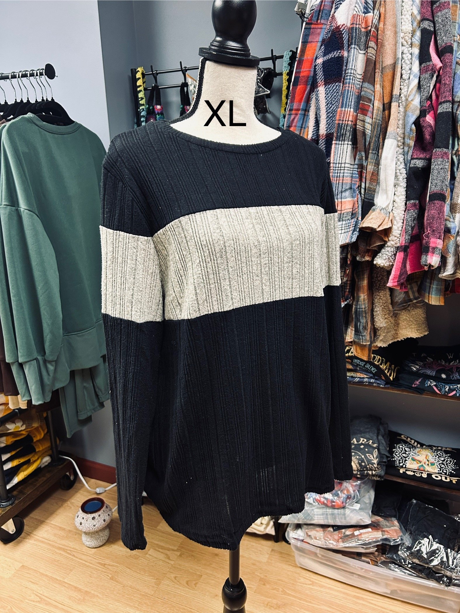 Black and gray sweater