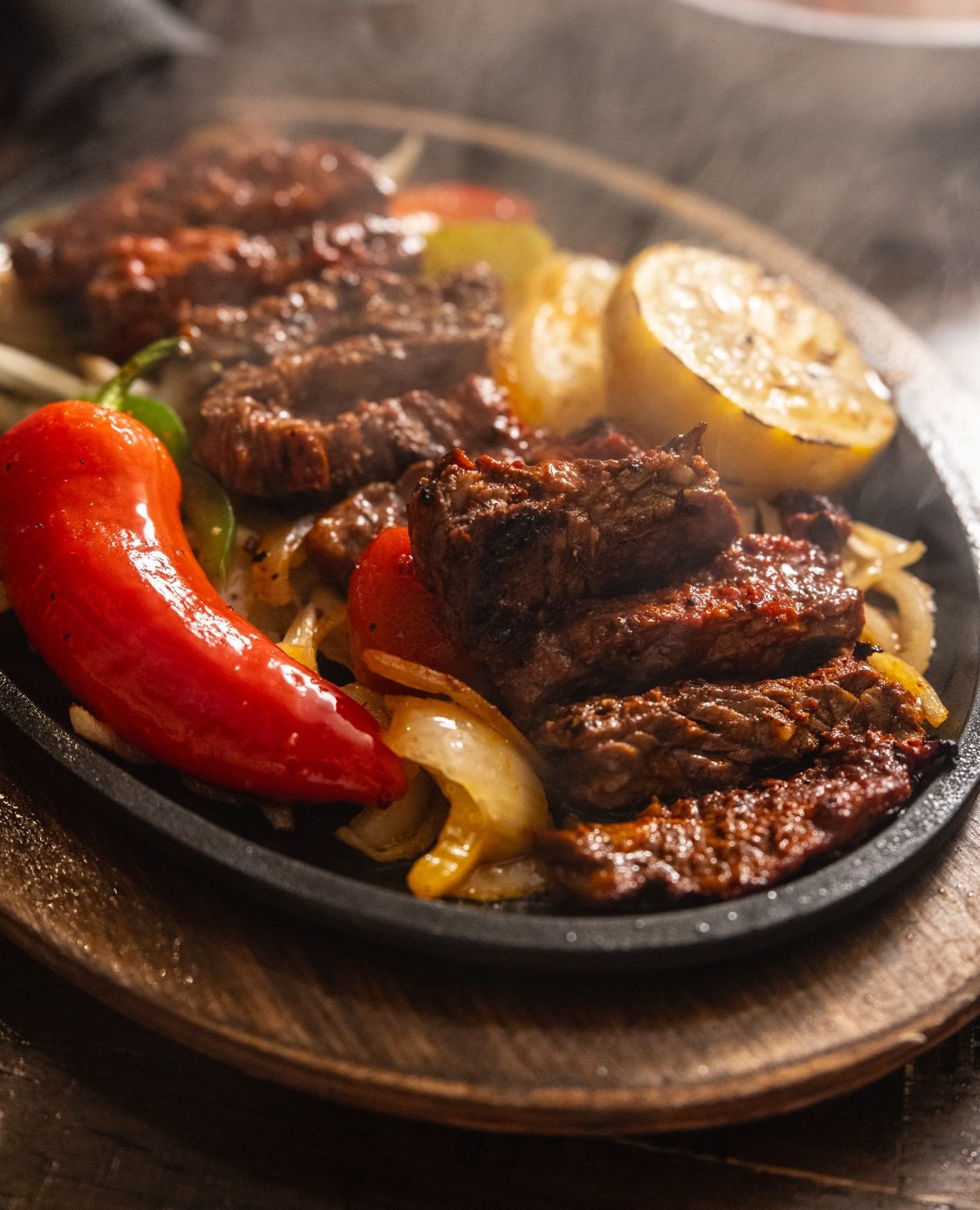 Sizzling with flavor, crafted with passion. 🔥 Pablo&rsquo;s Fajitas bring the heat with perfectly grilled skirt steak, roasted sweet peppers, crema, guacamole, and pico de gallo&mdash;wrapped in your choice of flour or corn tortillas.