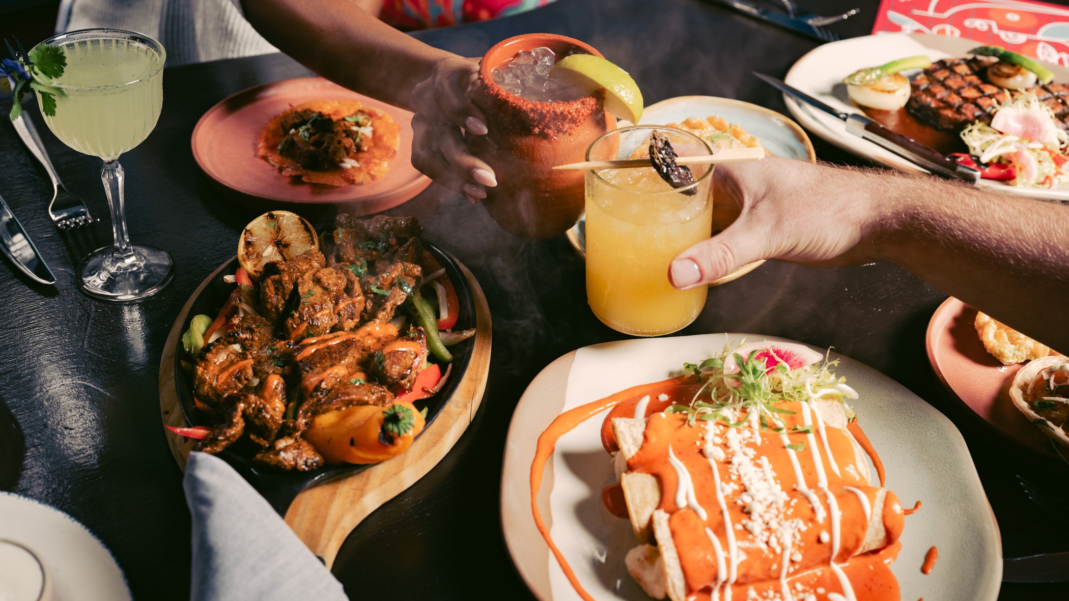 Lona-Food-n-Bev-Day-10610-2100x1181-9c088547-752d-4ac2-a50a-2bf072b26e43.jpg