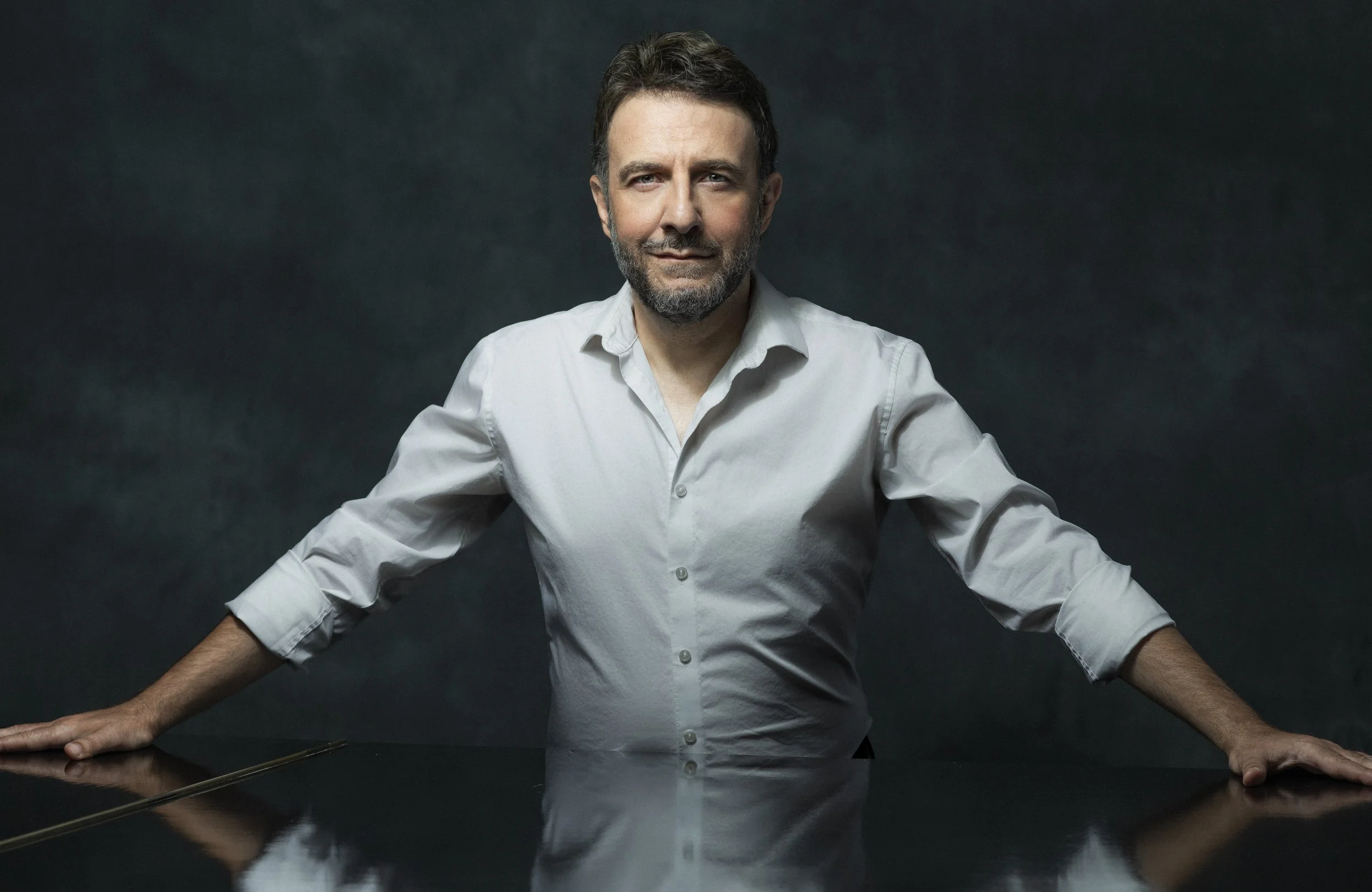 Abba Meets Mozart: Serouj Kradjian