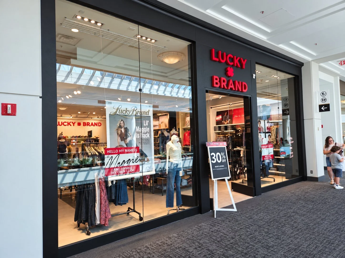 JAM GLASS project: Lucky Brand — Front View
