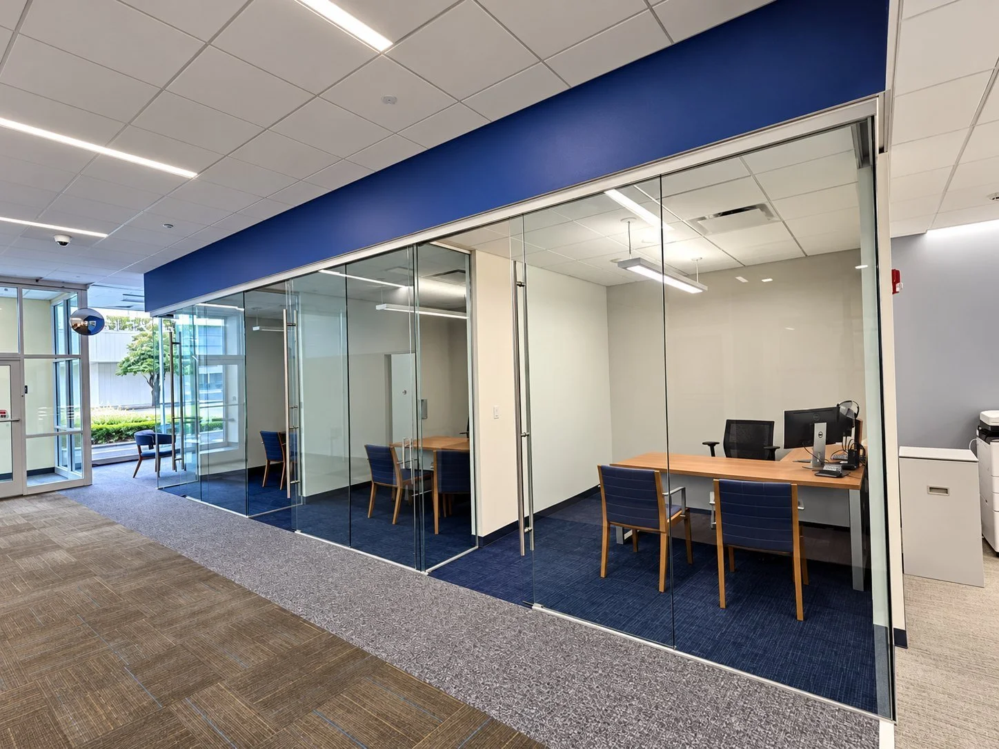 JAM GLASS project: Webster Bank — Interior Offices