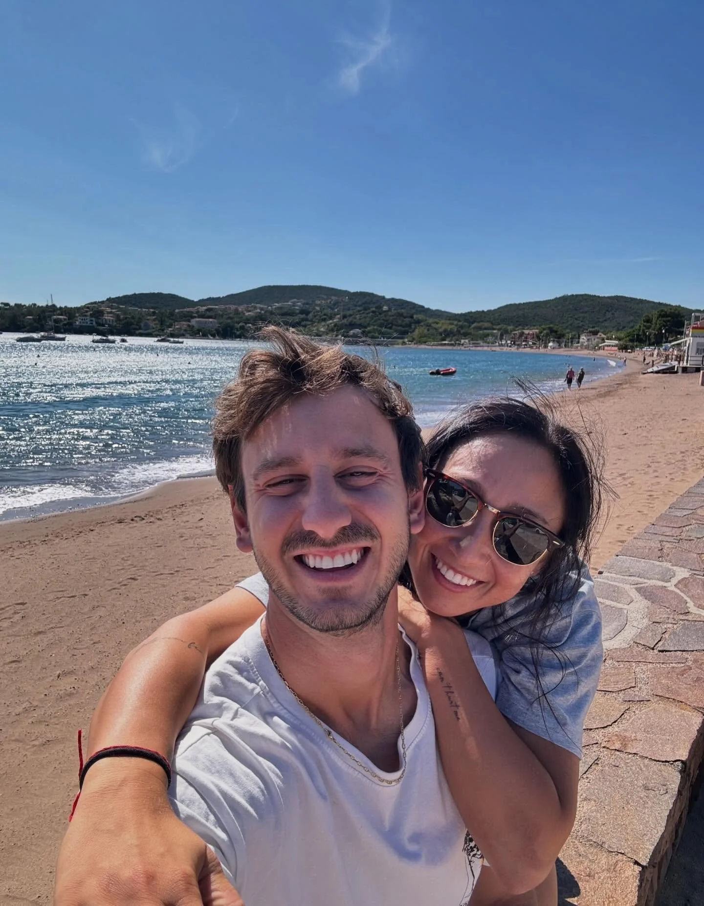 1122 🧬
As long as we have each other, nothing can happen #lilbro ❤️