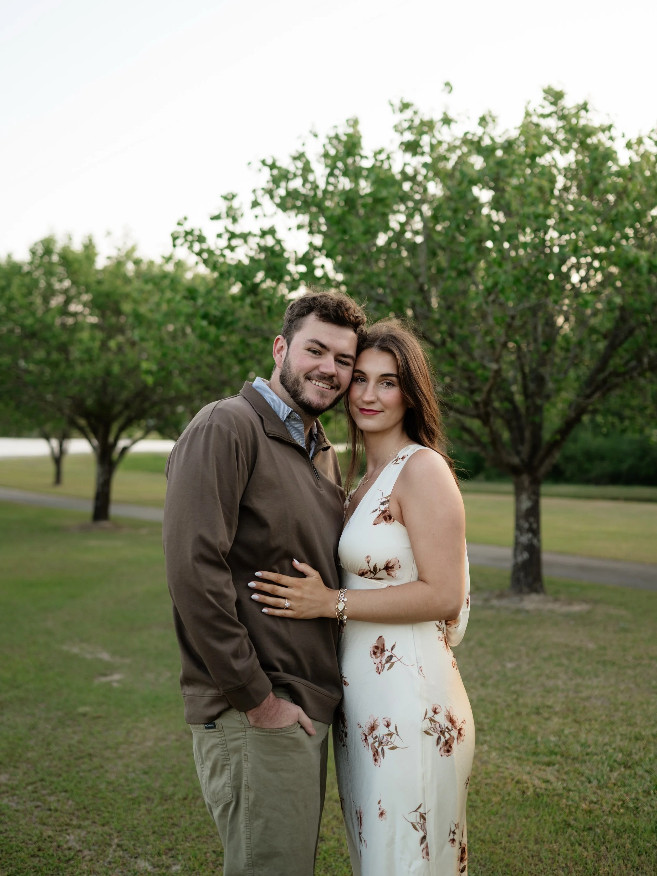 a few photos from claire &amp; nick&rsquo;s engagement session where they will get to call home together in just a few months🥹 I think it&rsquo;s so tender when couples choose to do their photos at a location that has a special meaning to them. I ju