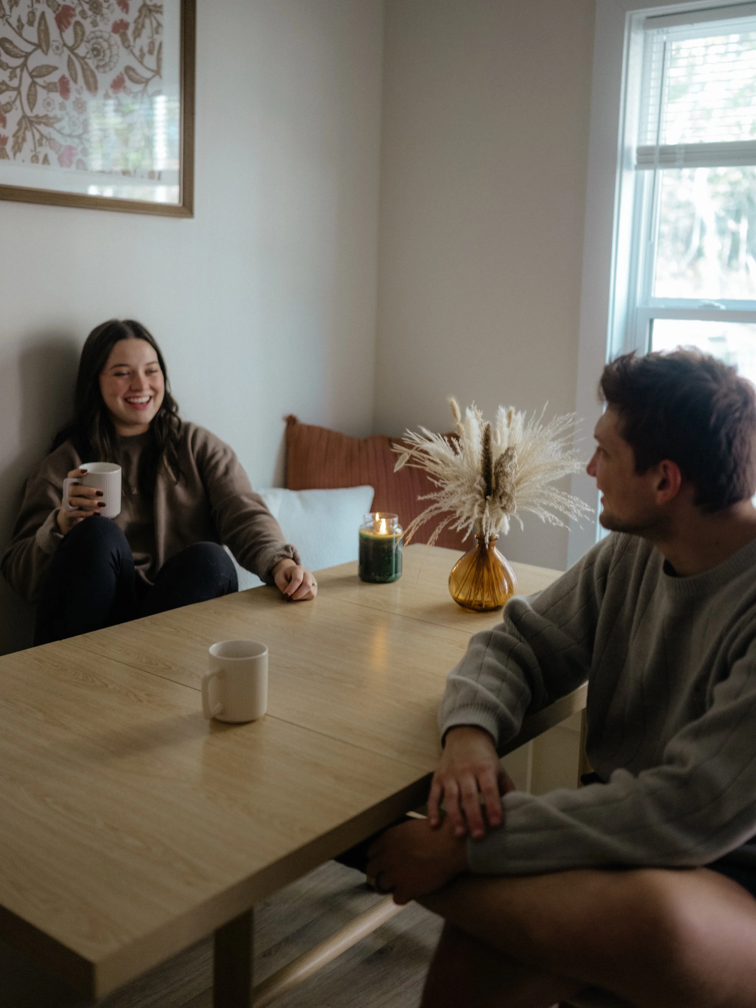 a slow saturday morning with katie &amp; justin from last fall <3 oh how I love in-home sessions &amp; how cozy, casual, &amp; intimate they feel. from first homes, newborns, anniversaries, families, &amp; more, taking photos in your home is a spe