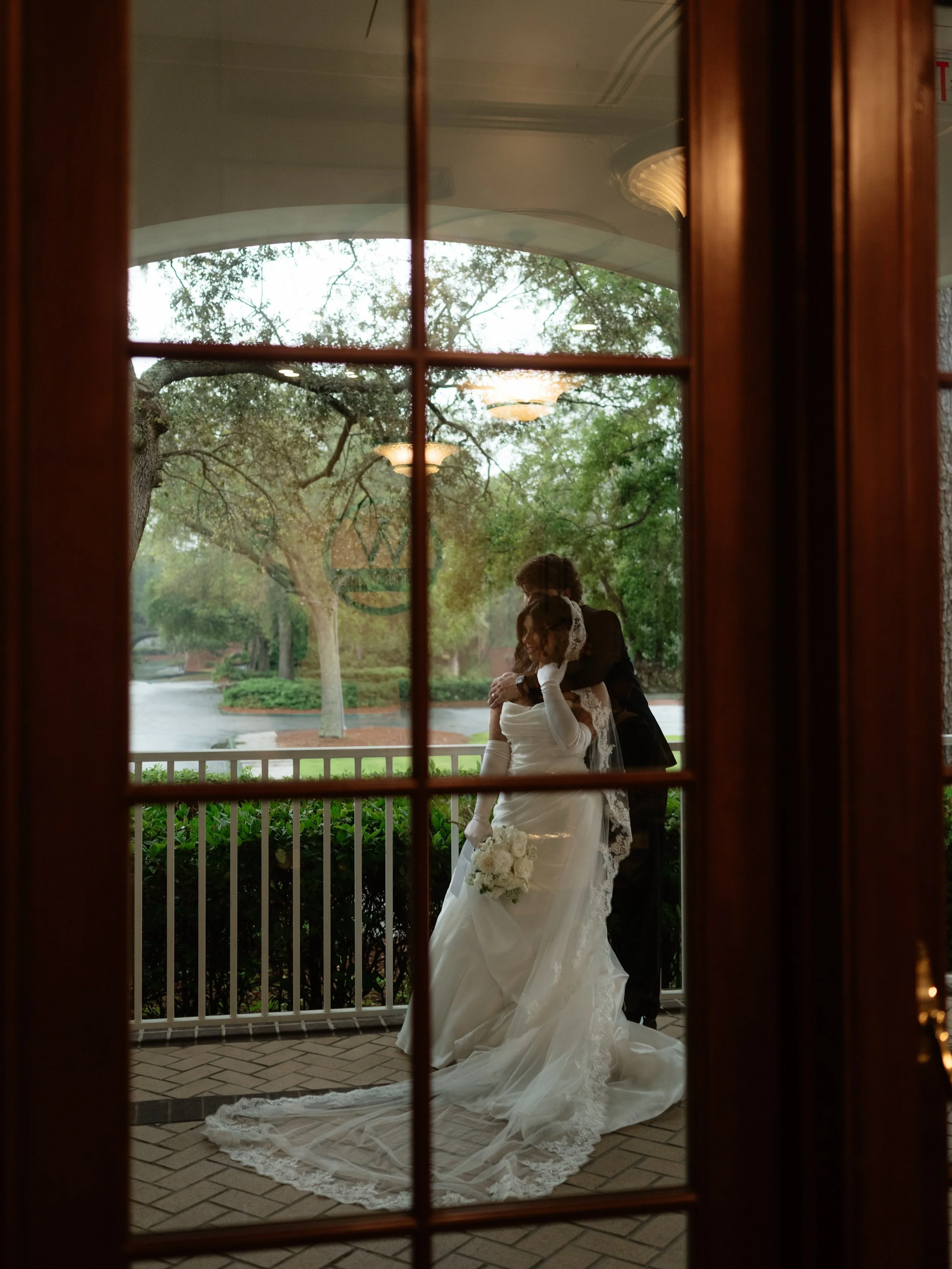 the most beautiful rainy day in hilton head, sc celebrating the williams with @josieworkmanphotography 🐚🕊️ 

*
*
*
*
*
*
*

georgia wedding photographer, south carolina wedding photographer, alabama wedding photographer, florida wedding photographe