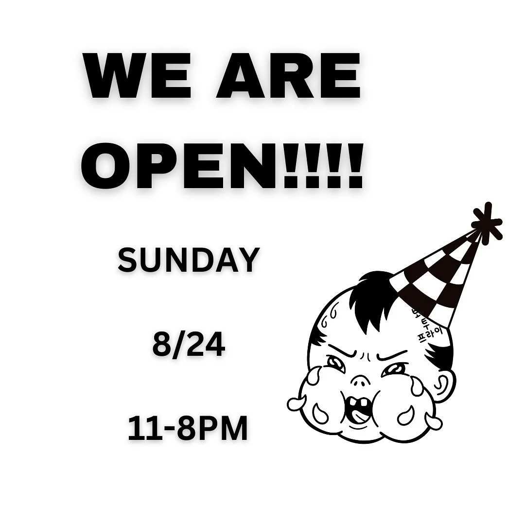 WE BACK!!! 🥳

COME END YOUR WEEK WITH A BELLY FULL OF KOREAN FRIED CHCICKEN, SOME KIMCHI MAC AND CHEESE, AND A COLD ONE IN THE RIPPIN&rsquo; A/C INSIDE @fracturebrewing BAR.

IT&rsquo;S @harvee.bird LAST DAY (again)!!! HE WILL ALWAYS BE A PART OF TH