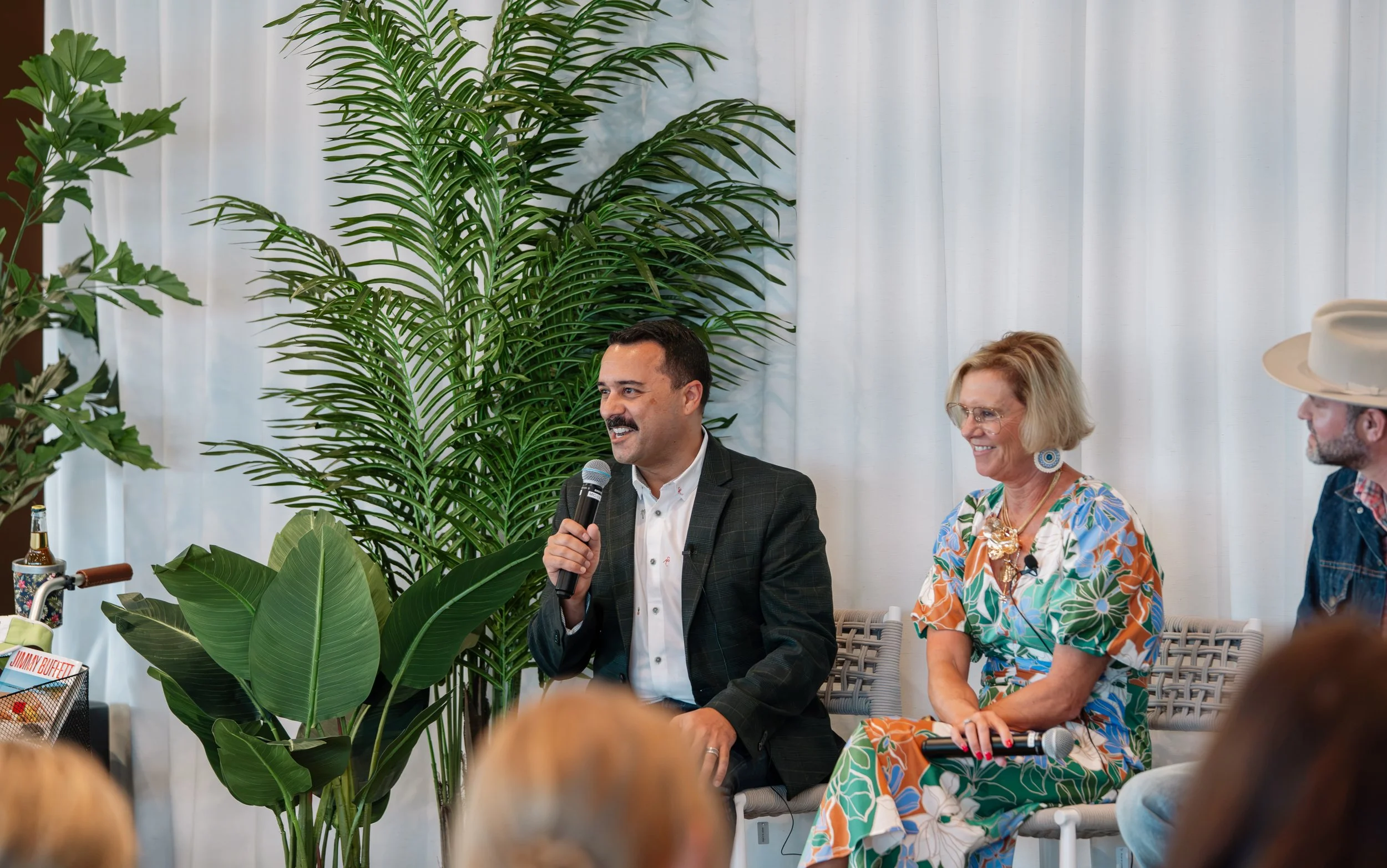 Jocelyn Chiappone of Digs Design Company, House Beautiful Editor in Chief Jo Saltza alongside Alex Tate and Max Humphrey