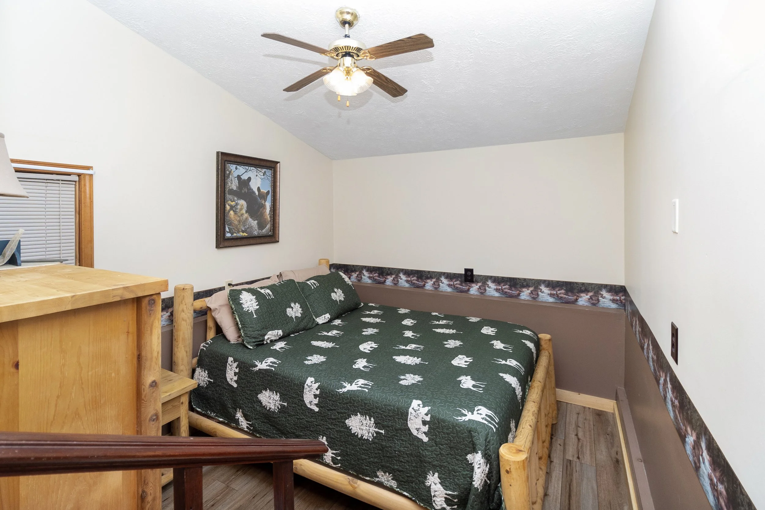 Guest house bedroom 1.jpg