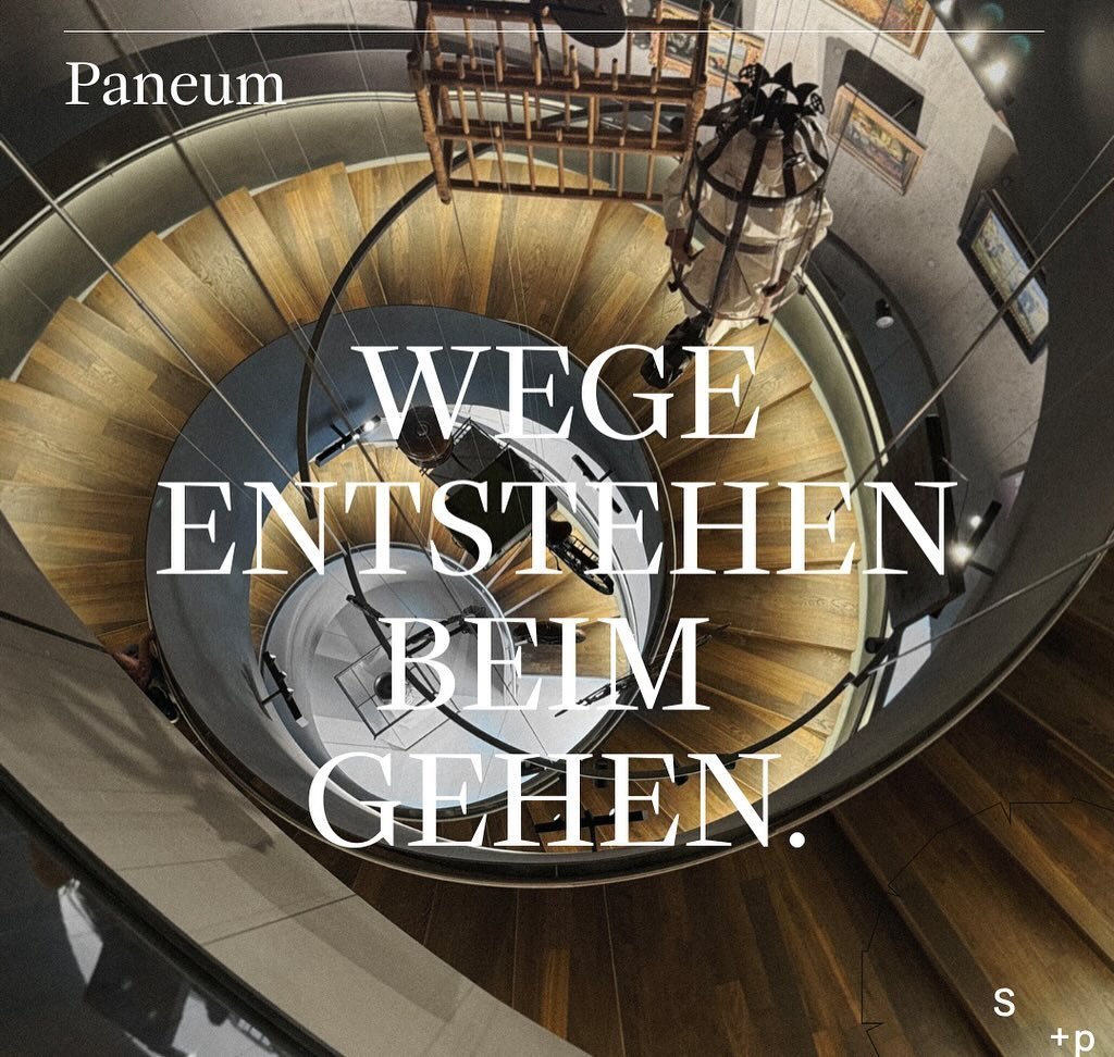Wege entstehen beim Gehen.

Ein Besuch im @paneum_wunderkammer_des_brotes l&auml;sst einen nicht nur in die Welt und Kultur des Brotes eintauchen, sondern inspiriert auch dazu, neue Blickwinkel einzunehmen.

Dabei liegt die Kunst nicht nur im Sehen, 