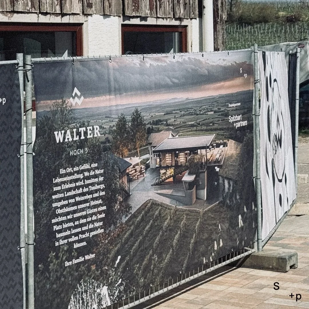 @walter_hoch5 
Ein Ort erwacht &ndash; und mit ihm eine Vision.

Mit dem Pre-Opening des Pop-up-Kiosk von Walter Hoch 5 wurde vergangene Woche der erste sichtbare Meilenstein einer Transformation er&ouml;ffnet, die wir bei @spitzbartpartners mit gro&