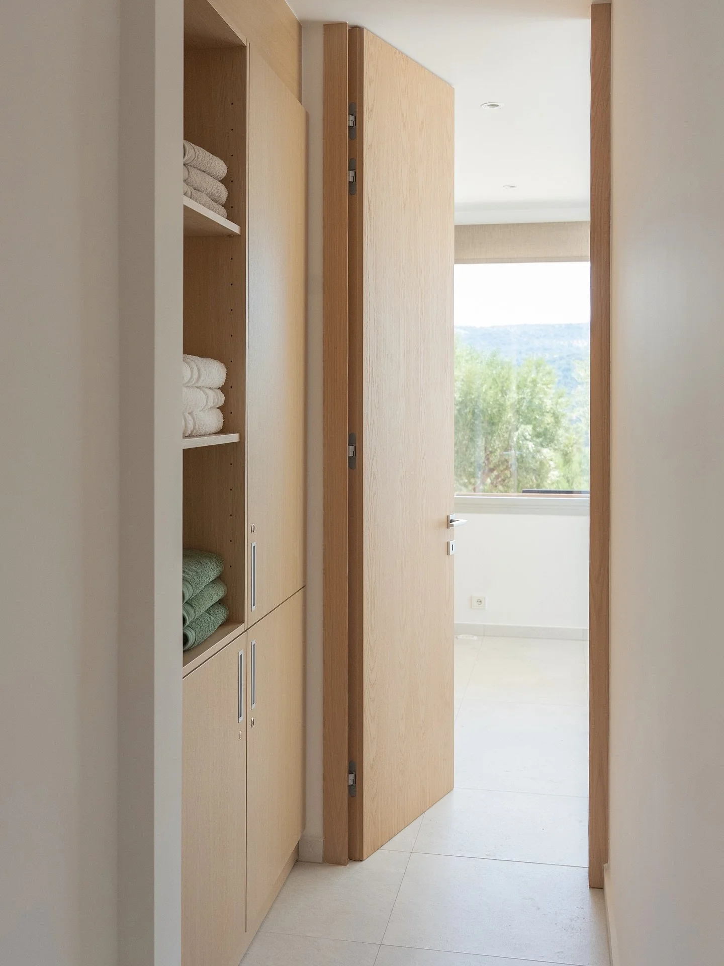 Different coloured indoor towels, to distinguish yours in the bathrooms 🫱🏼&zwj;🫲🏽 it&rsquo;s in the small things.