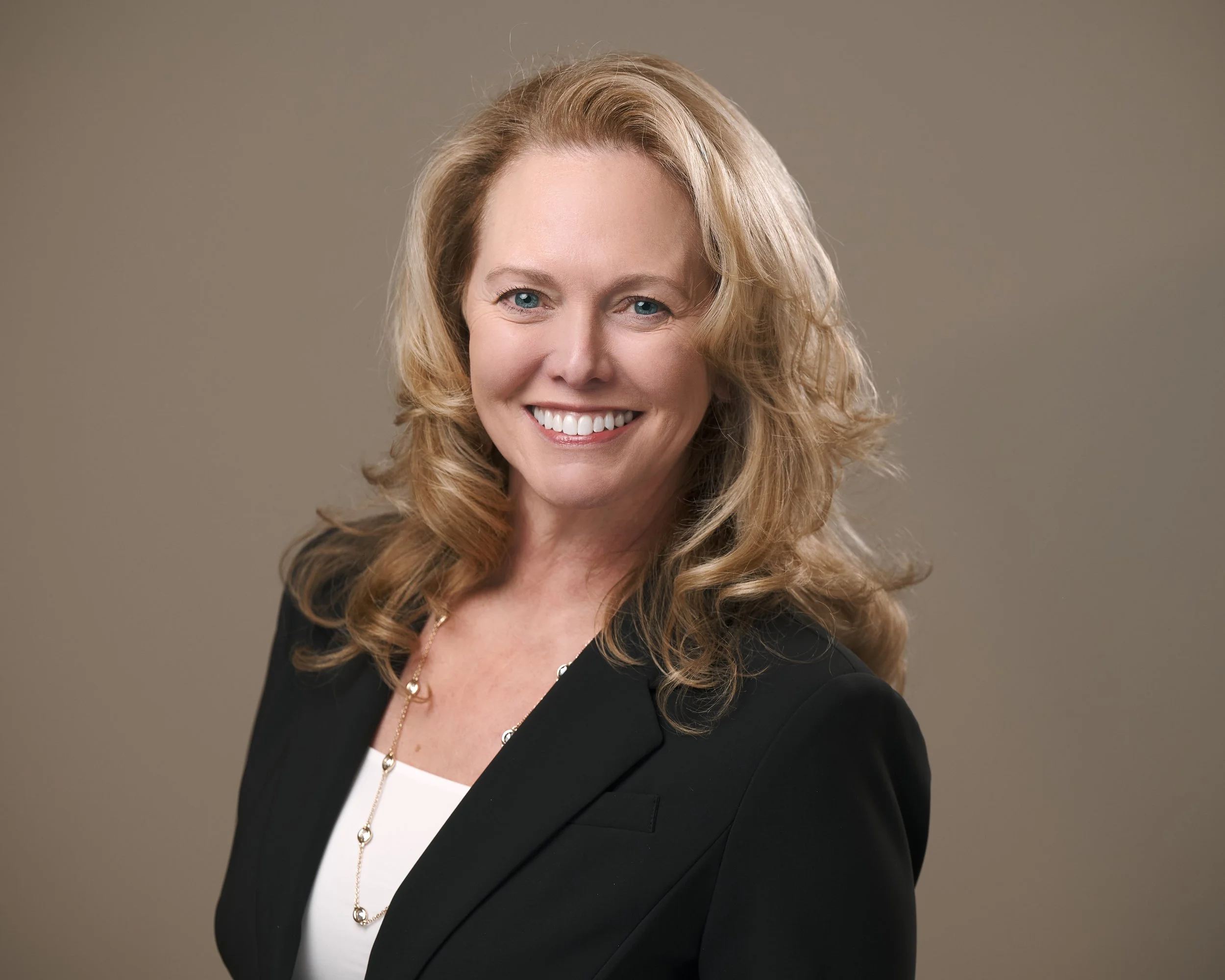 Attorney Beth Deragon authored article for the NH Bar News: The Lawyer’s Role in Mediation: Advocate, Advisor, and Problem Solver. 