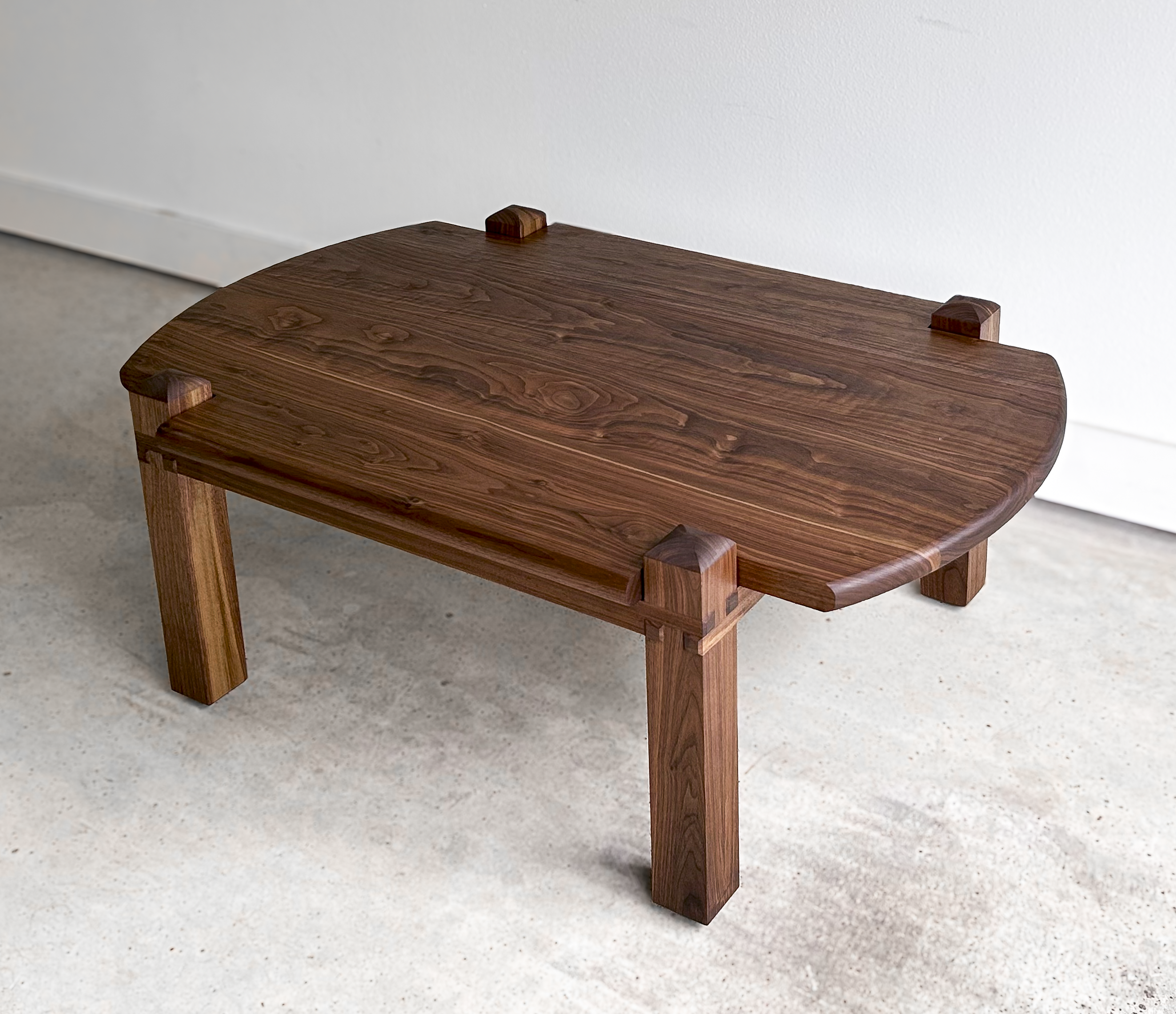 Laslo Coffee Table-7.png