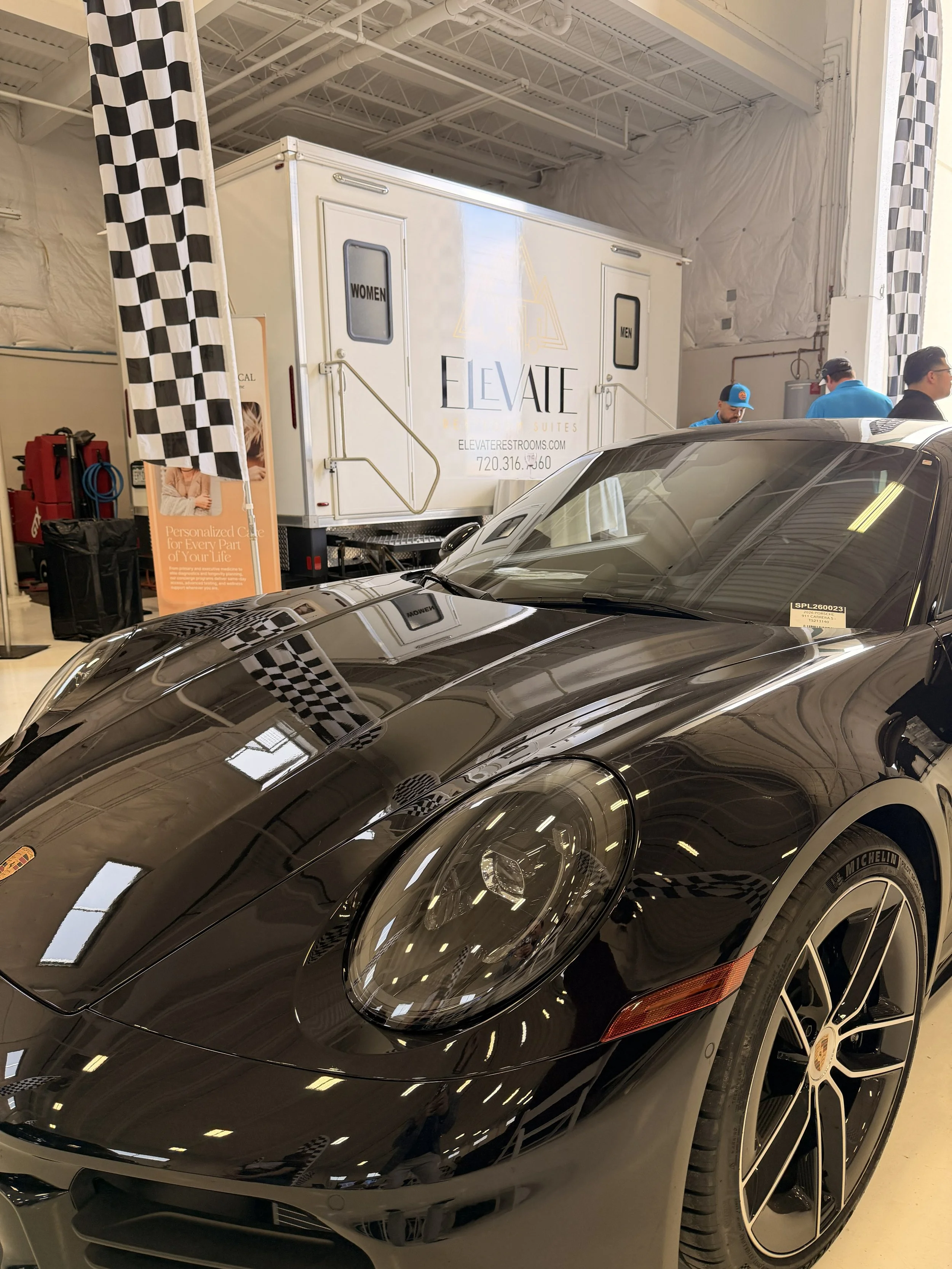 🏁 Elevate Restroom Suites Brings Luxury Comfort to the Mexico Grand Prix Watch Party