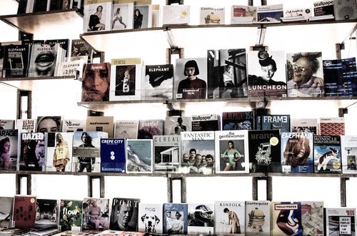 MÉDIAS ET COMMUNICATION