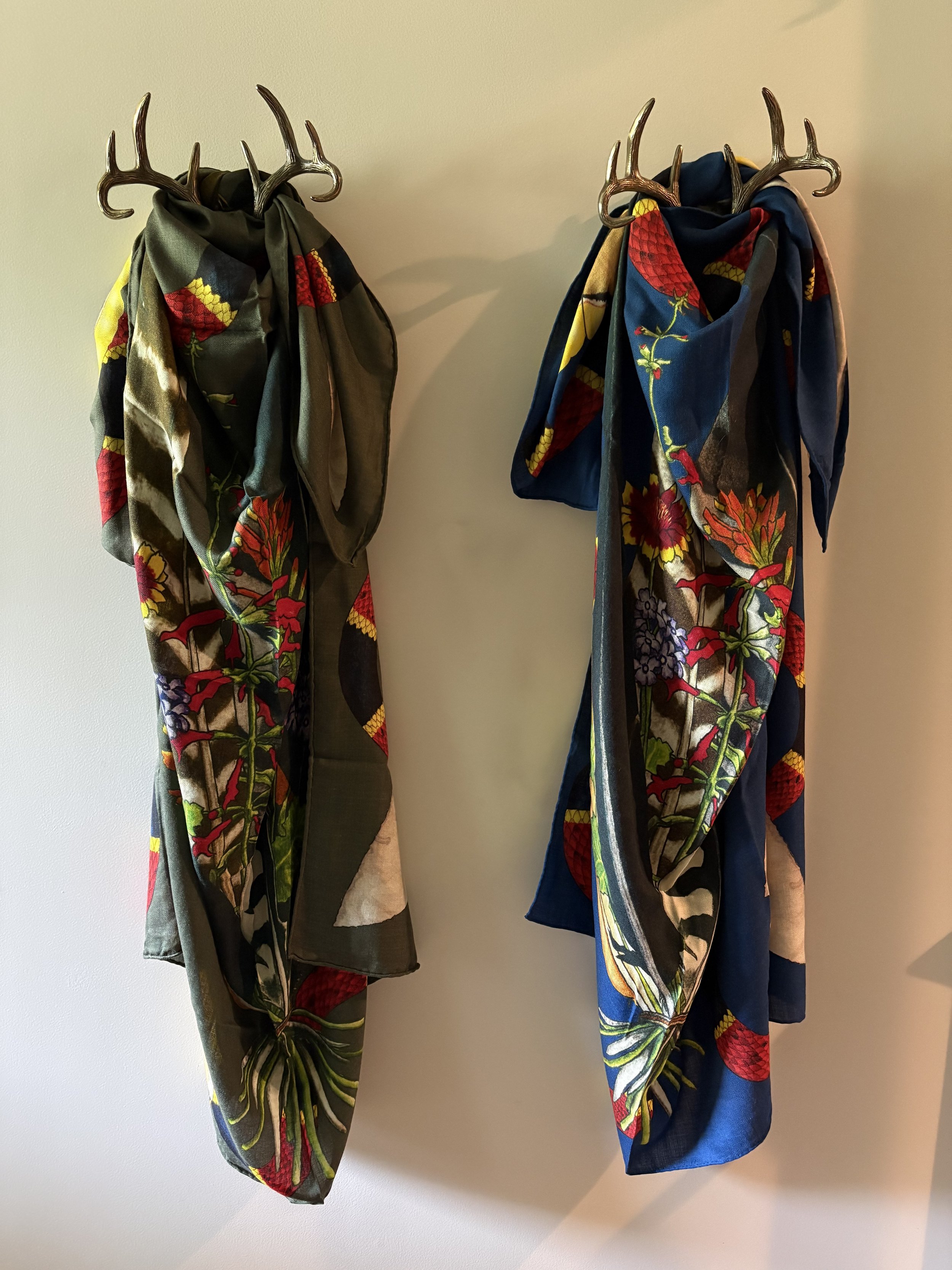 Feather Bouquet Cashmere.jpg