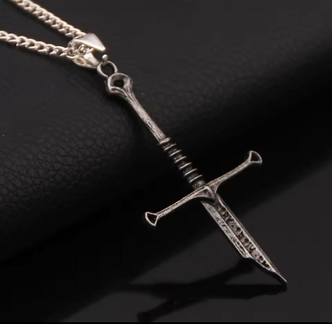 broken sword narsil.jpg