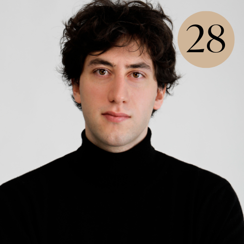 Headshot of pianist Davide Ranaldi